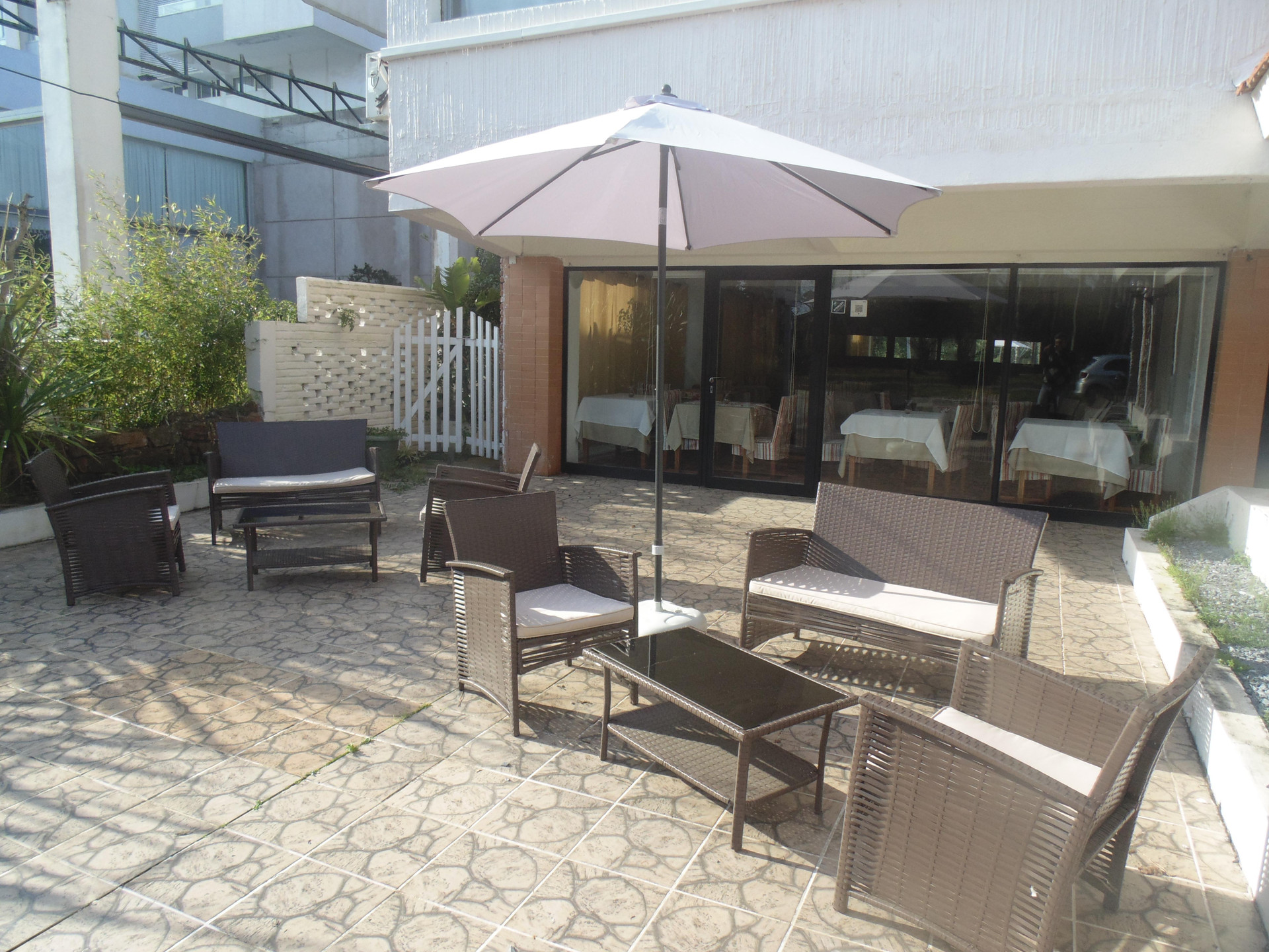 Vista Exterior New Hotel Success