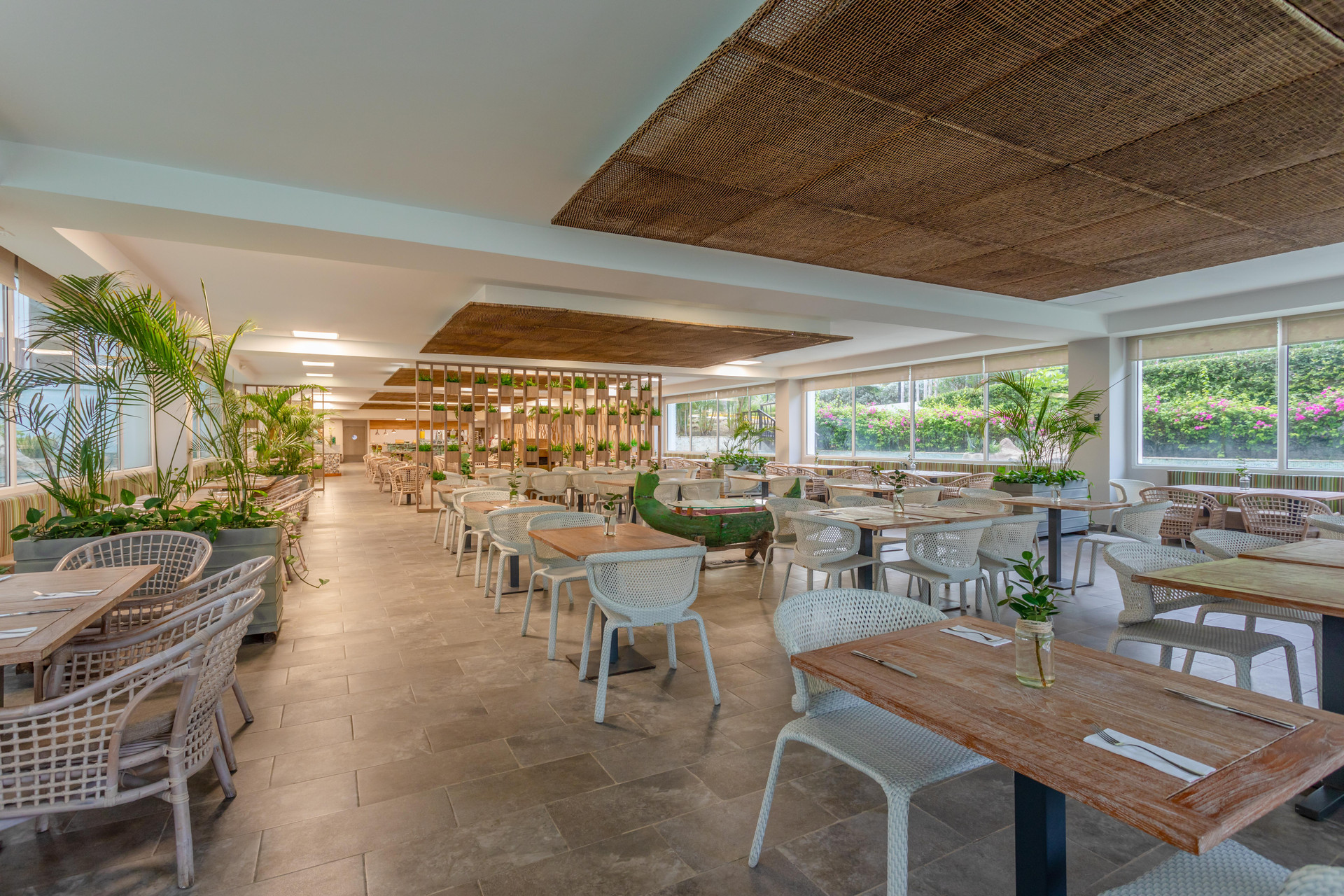 Restaurant Grand Sirenis Cartagena