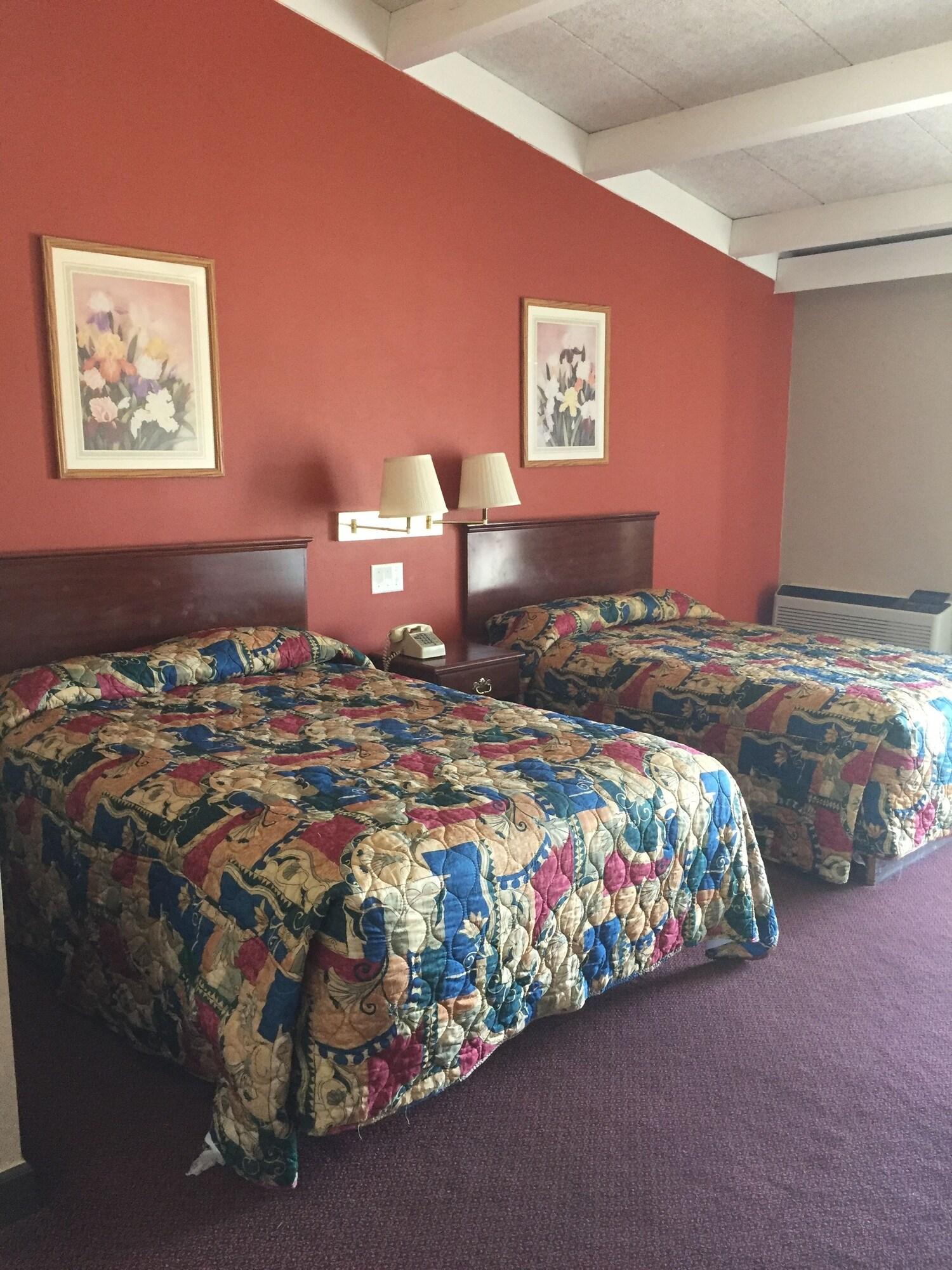 Varios Red Carpet Inn