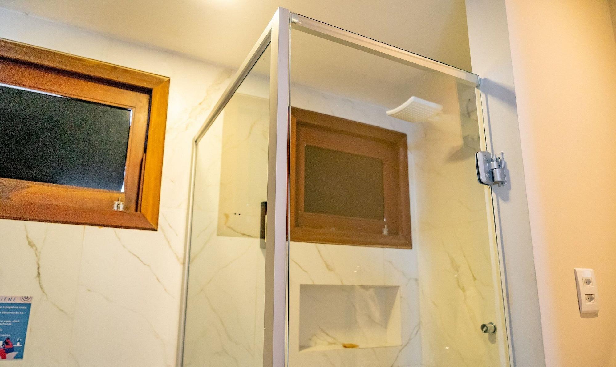 Equipamiento de Habitación Qavi - Recanto Nalu