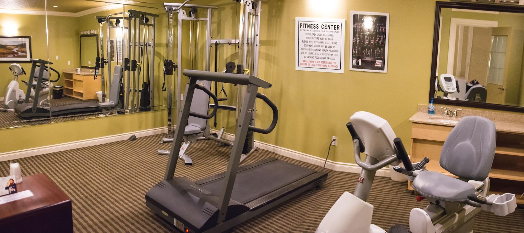 Gimnasio Days Inn by Wyndham High Level