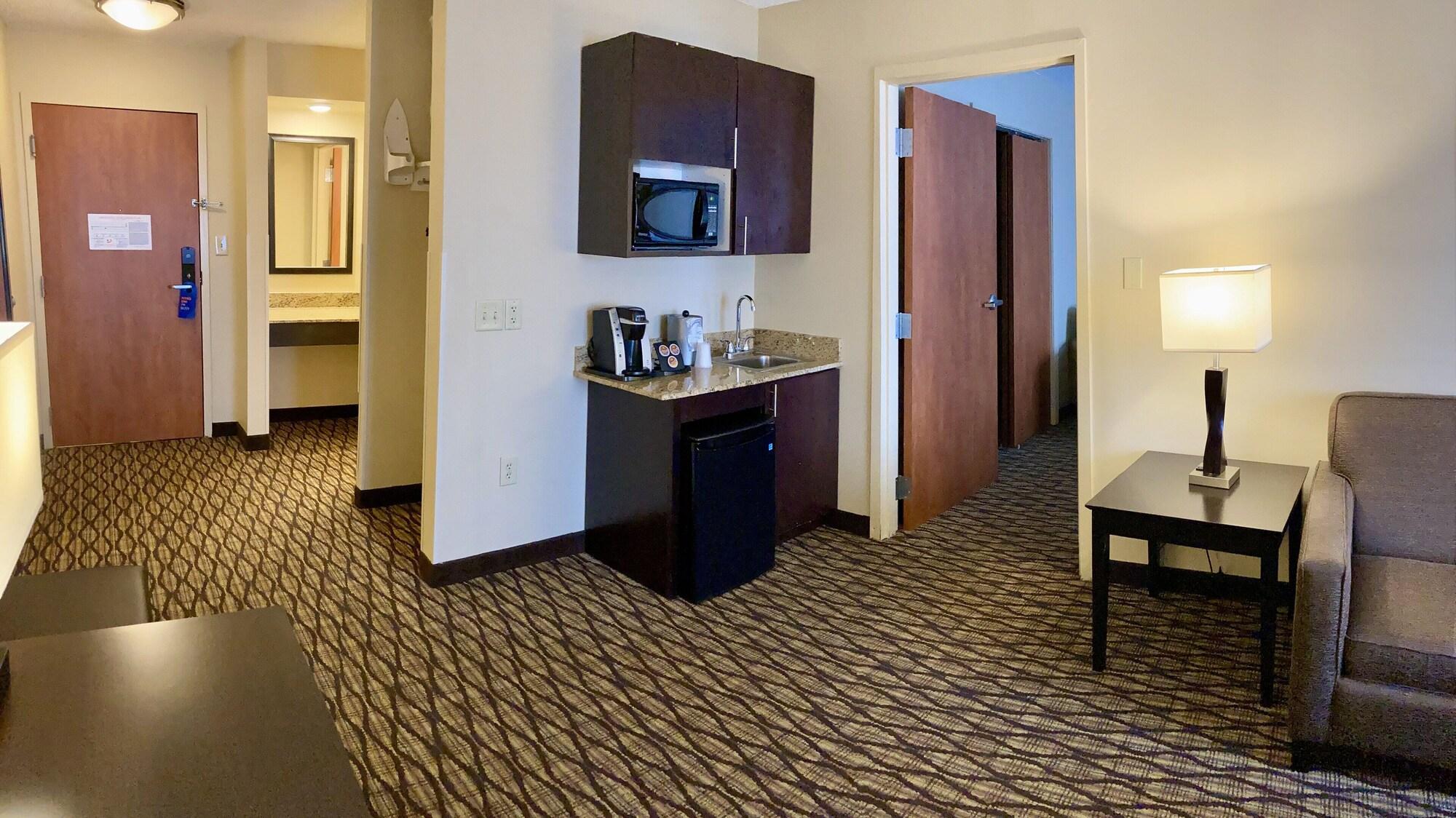 Habitación Holiday Inn Express Hotel & Suites Edmond by IHG