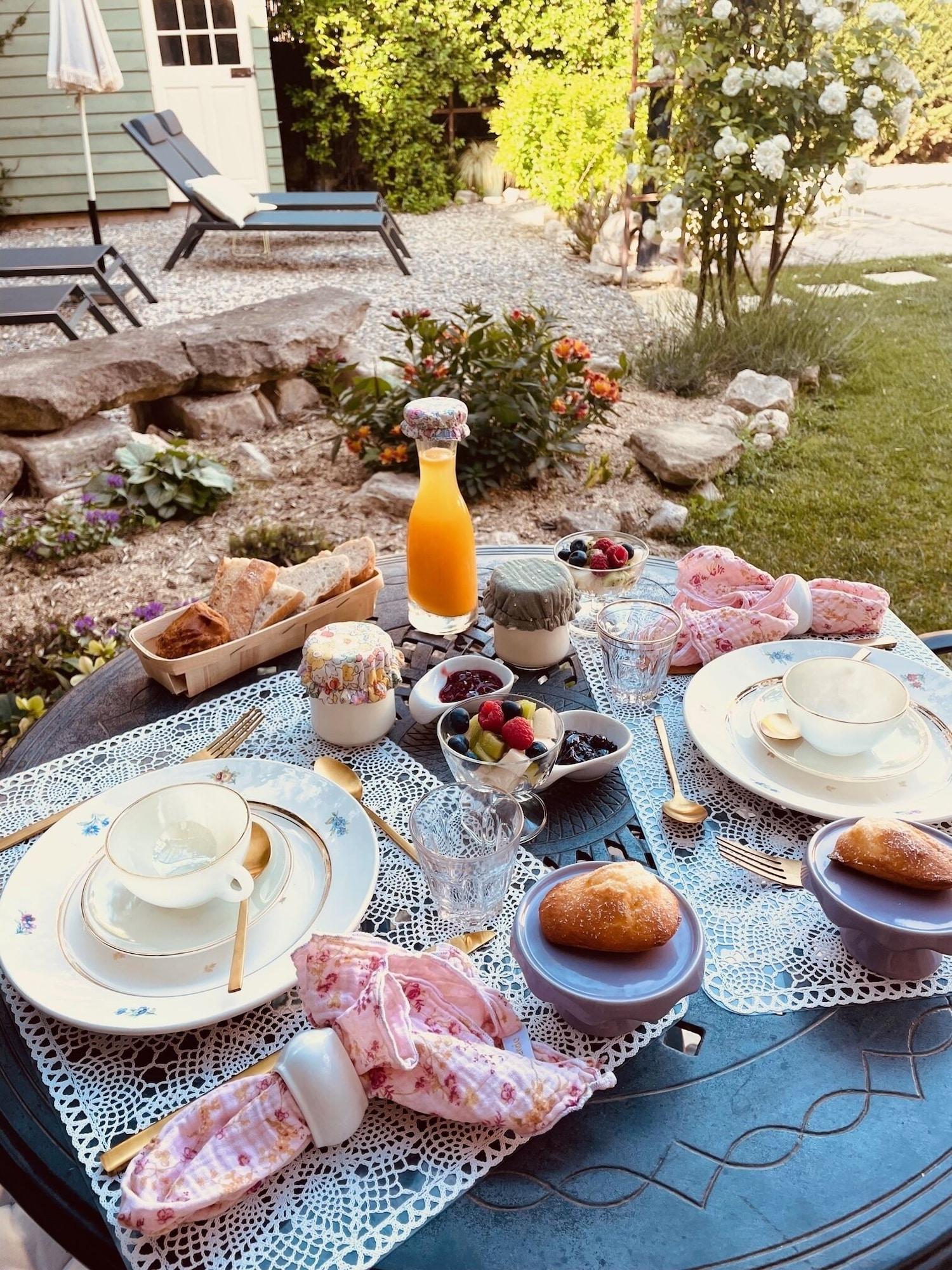 Vista Exterior B&B Temps Suspendu Provence