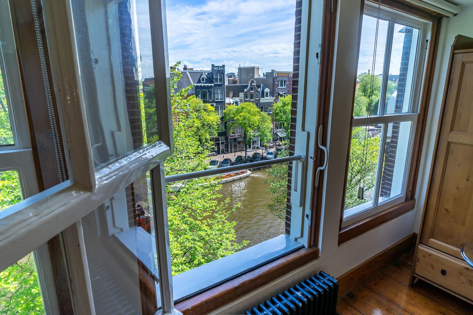 Equipamiento de Habitación B&B Singel Suites