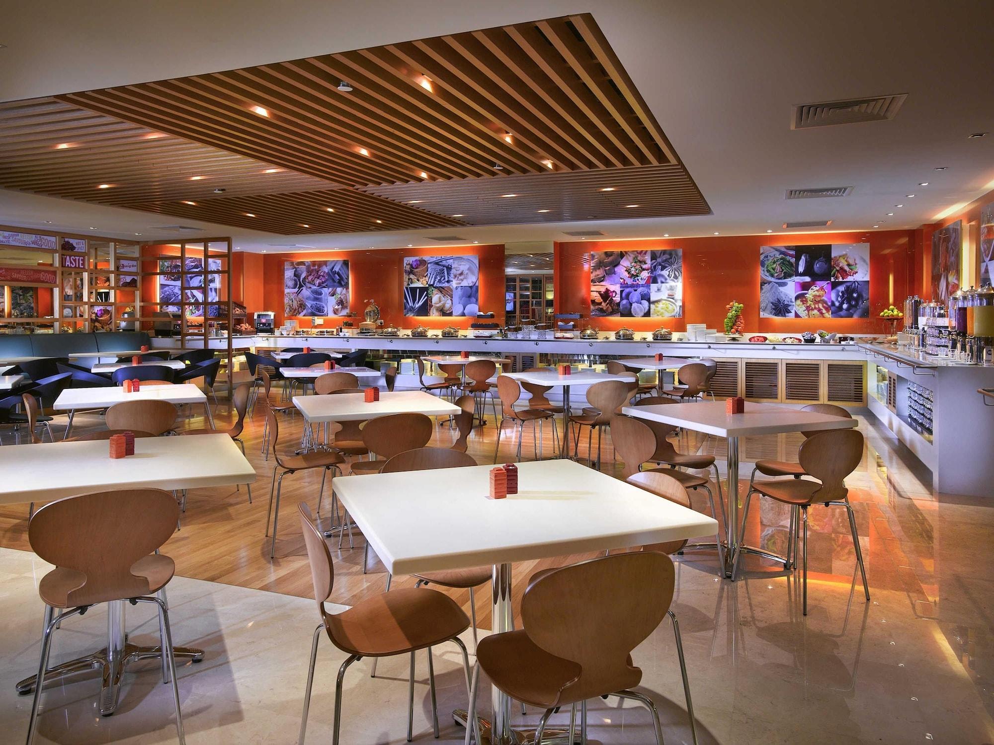 Restaurant ibis Singapore On Bencoolen