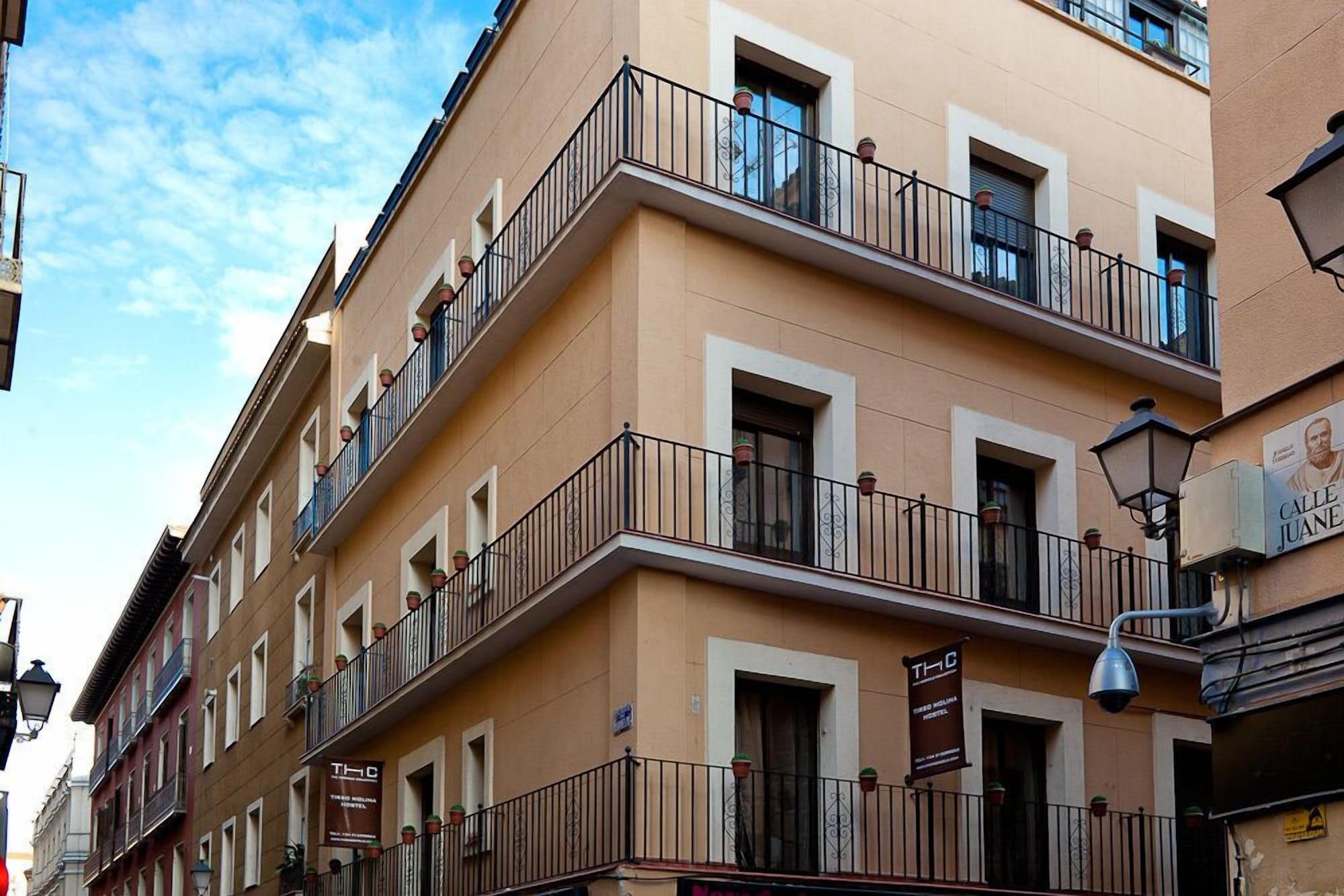 Vista Exterior THC Tirso Molina Hostel