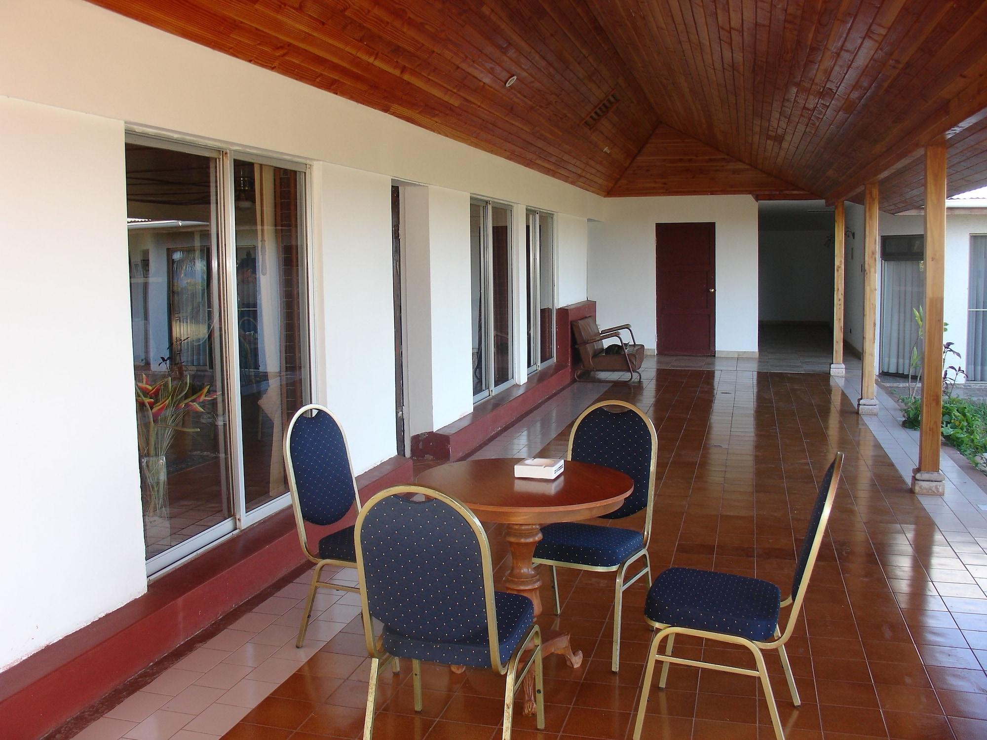 Vista Lobby Hotel Victoria