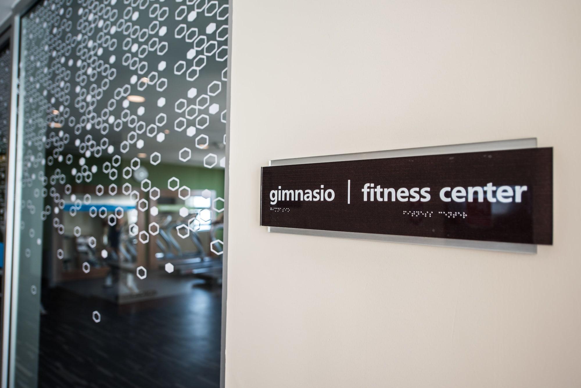 Gimnasio Hampton by Hilton Santo Domingo Airport
