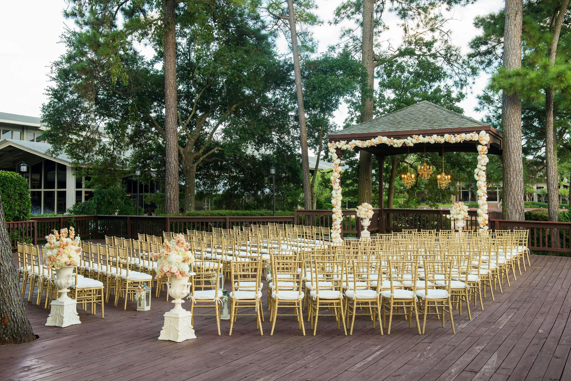 Vista Exterior The Woodlands Resort, Curio Collection by Hilton