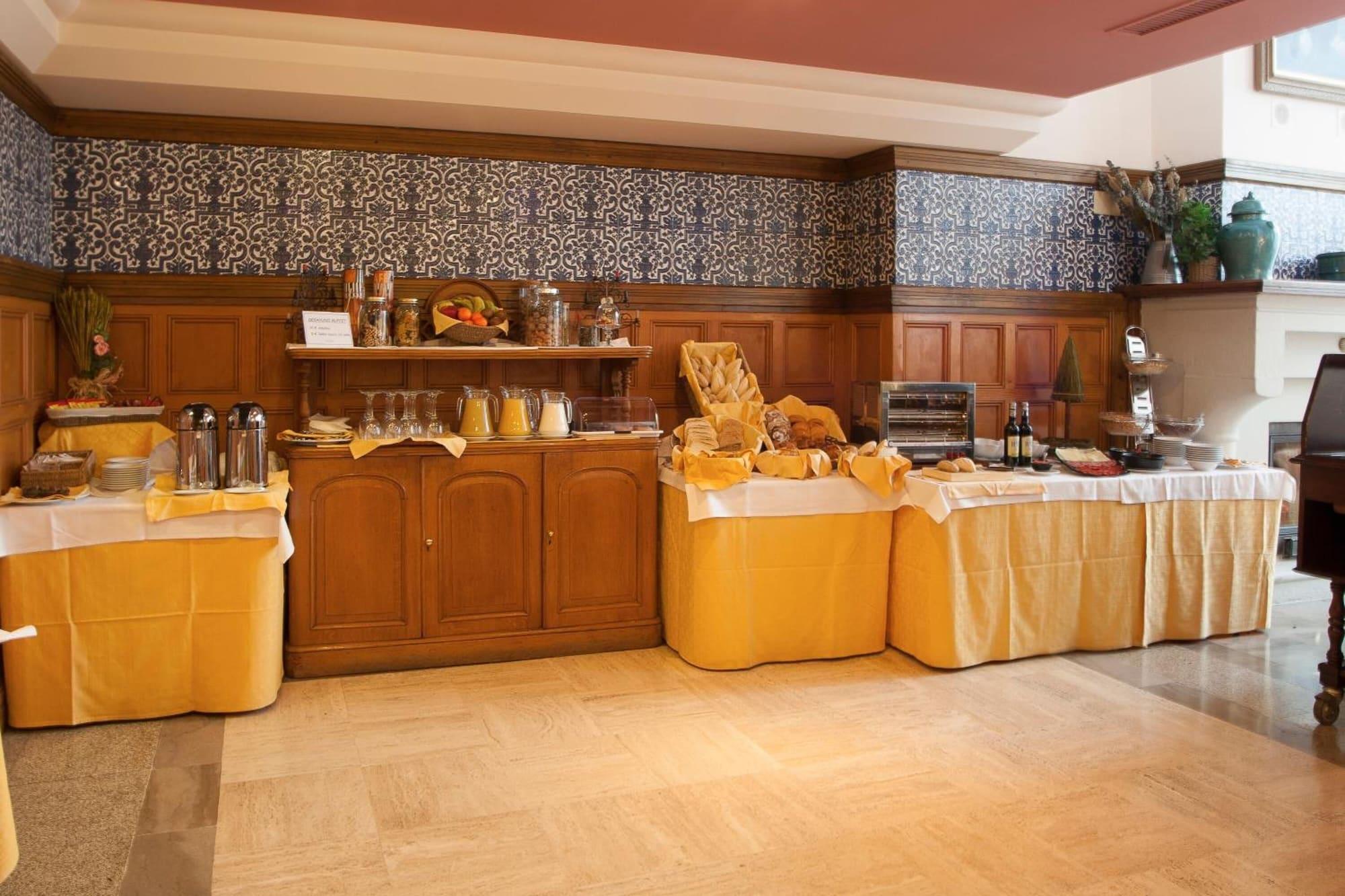 Restaurant Aparthotel Trevenque