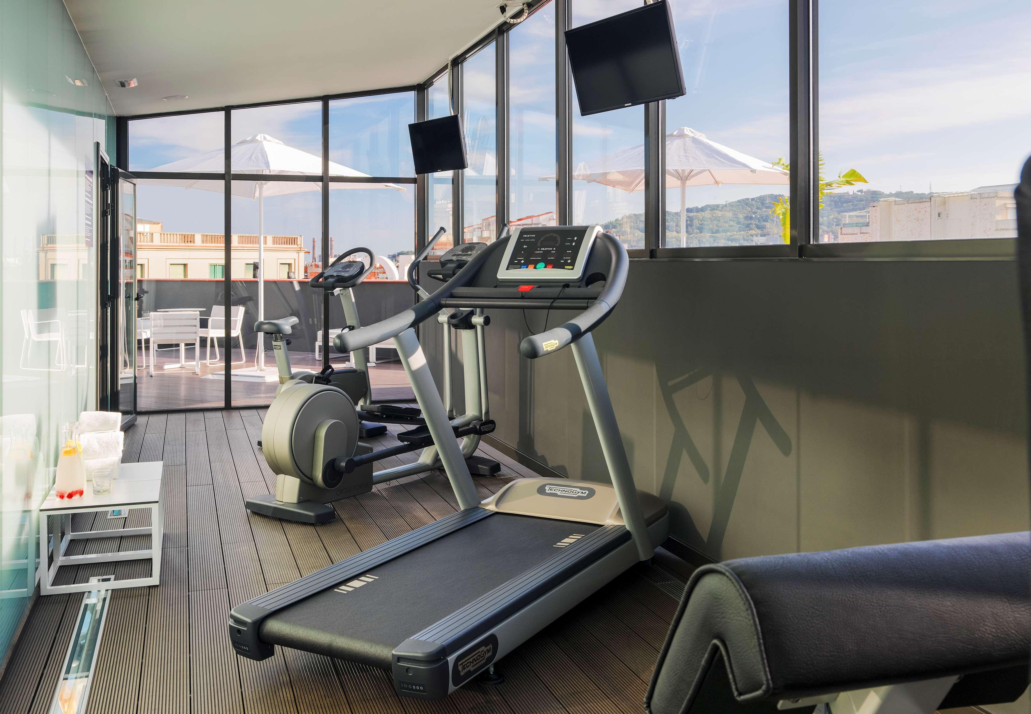 Gimnasio H10 Casanova