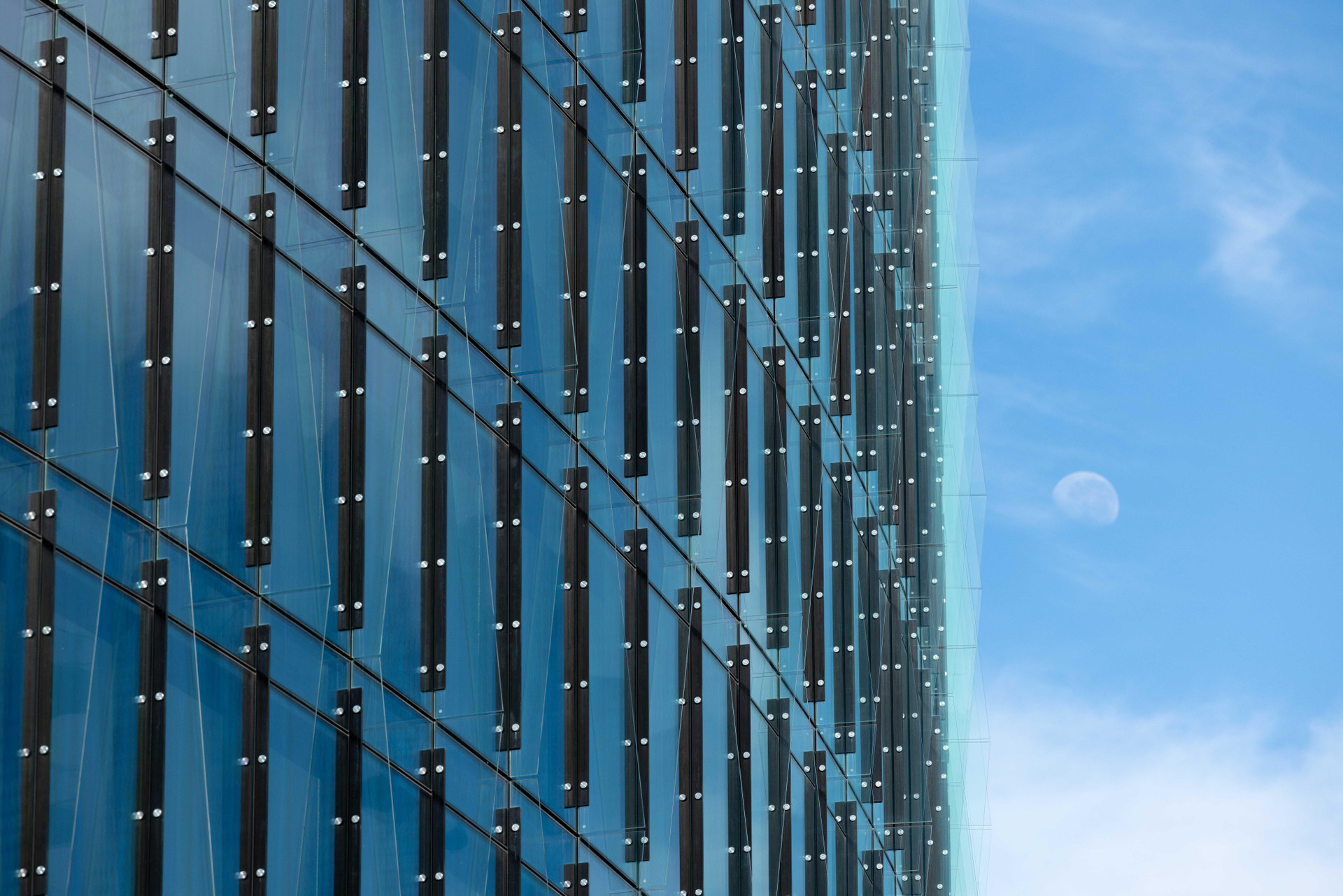 Vista Exterior Horizon by SkyCity