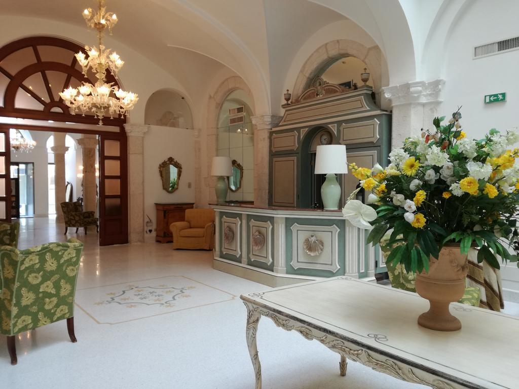 Vista Lobby Grande Albergo Internazionale