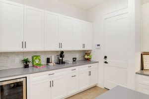 Renta Vacacional - Modern Houston Home w/ Yard, 3 Mi to Toyota Center