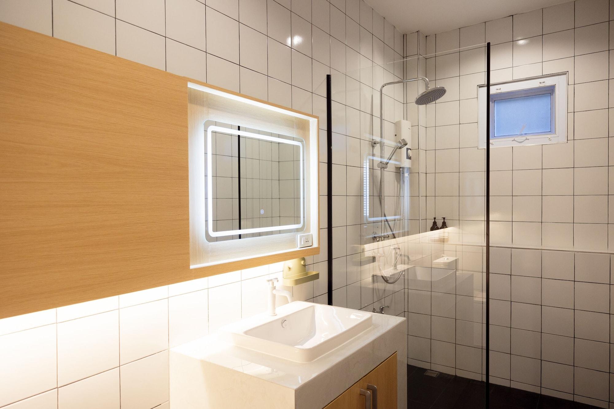 Equipamiento de Habitación Karpenter Lampang