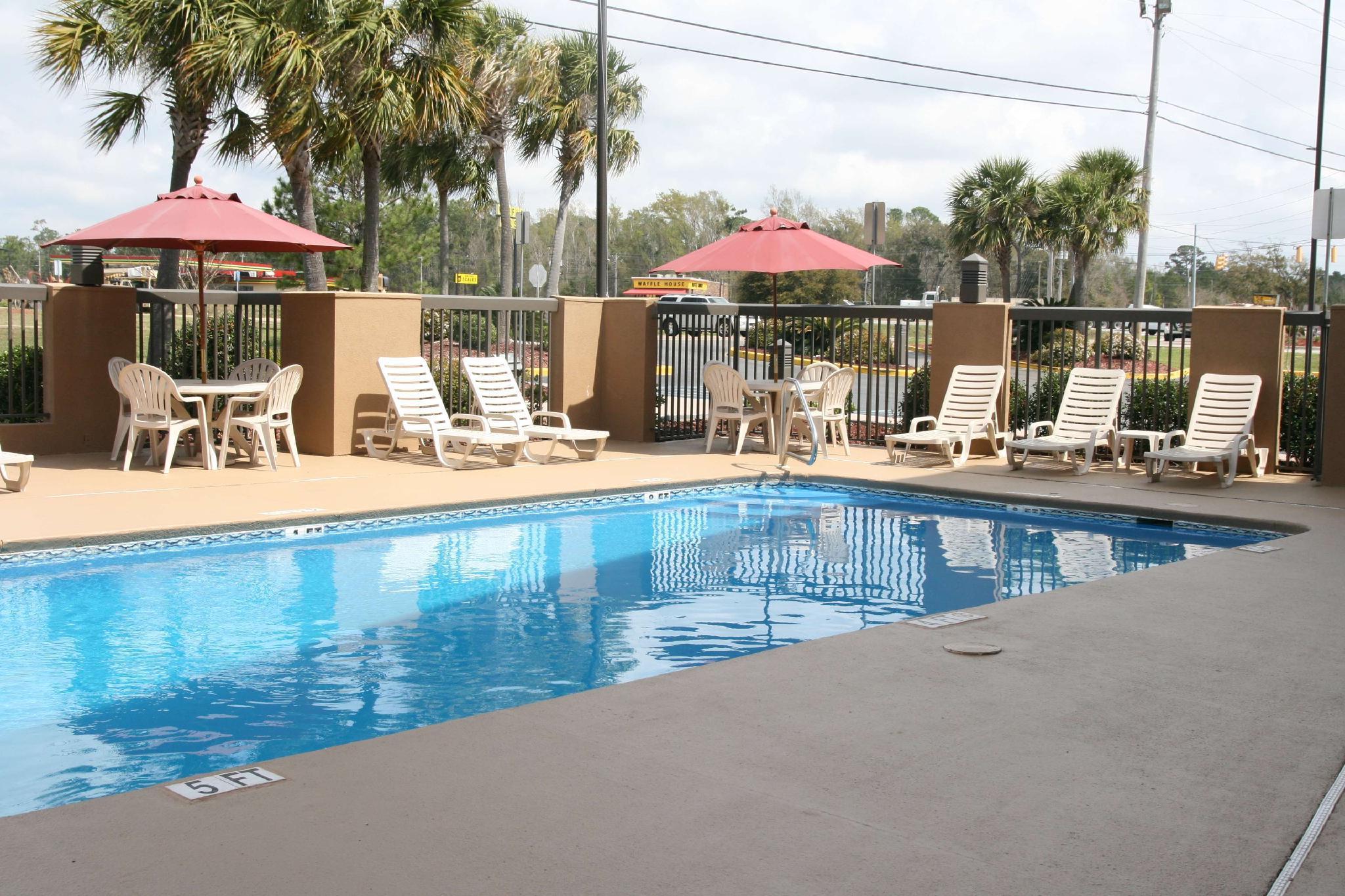 Vista Piscina Hampton Inn Biloxi/Ocean Springs