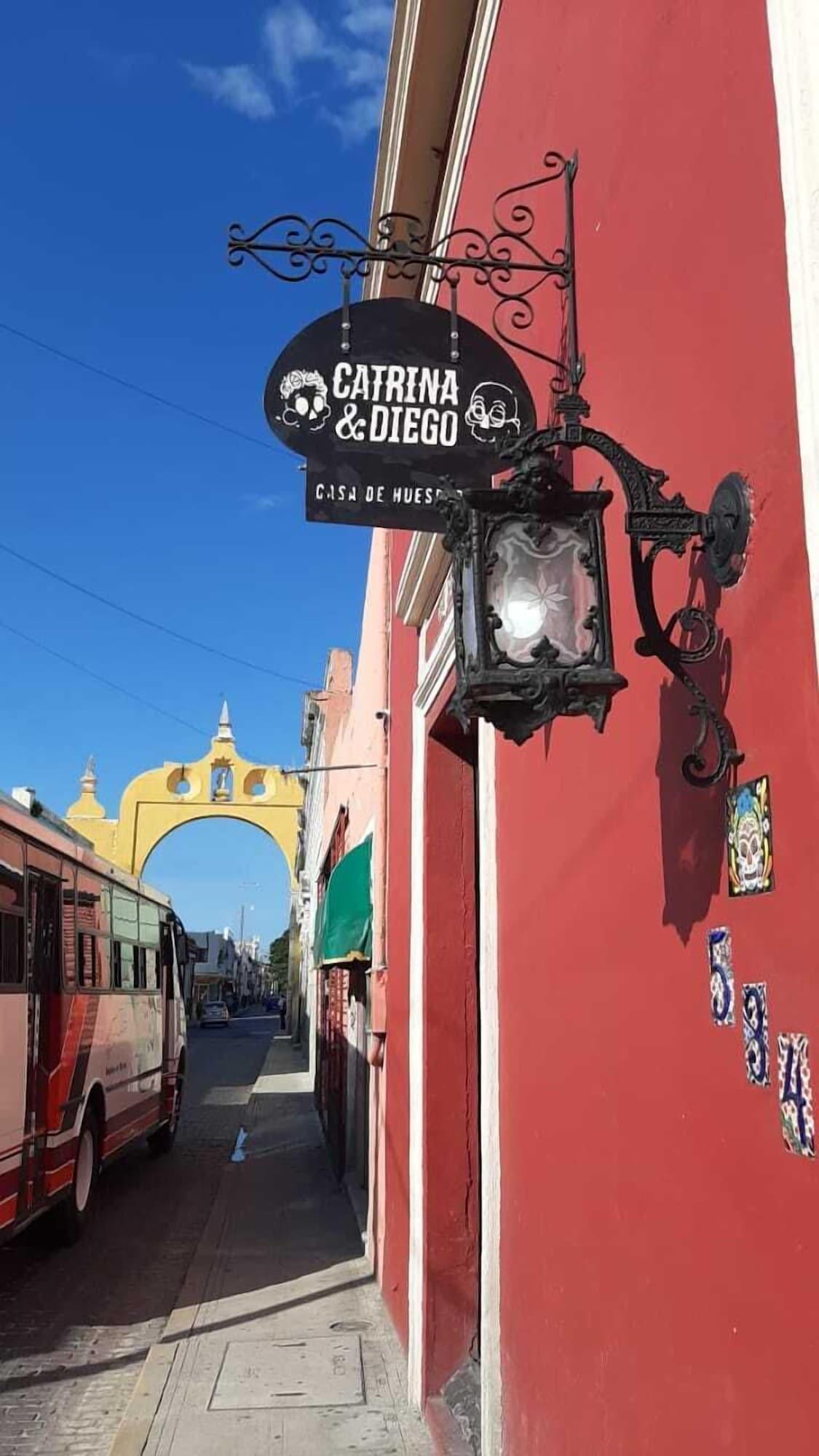 Vista Exterior Casa Catrina & Diego