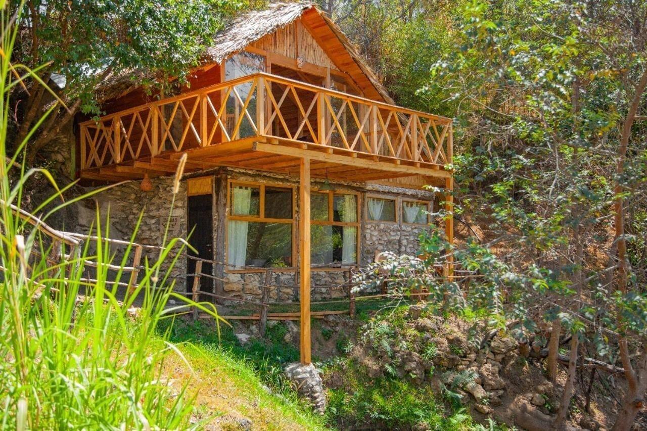 Vista Exterior Canto del Agua Ecolodge