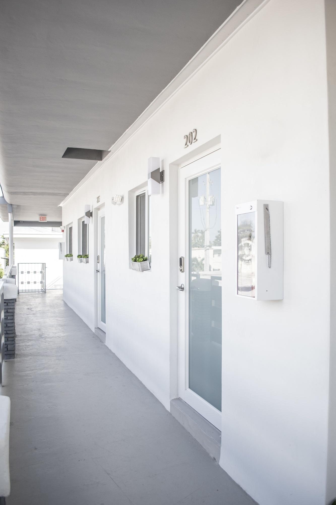Varios Sobe Lux