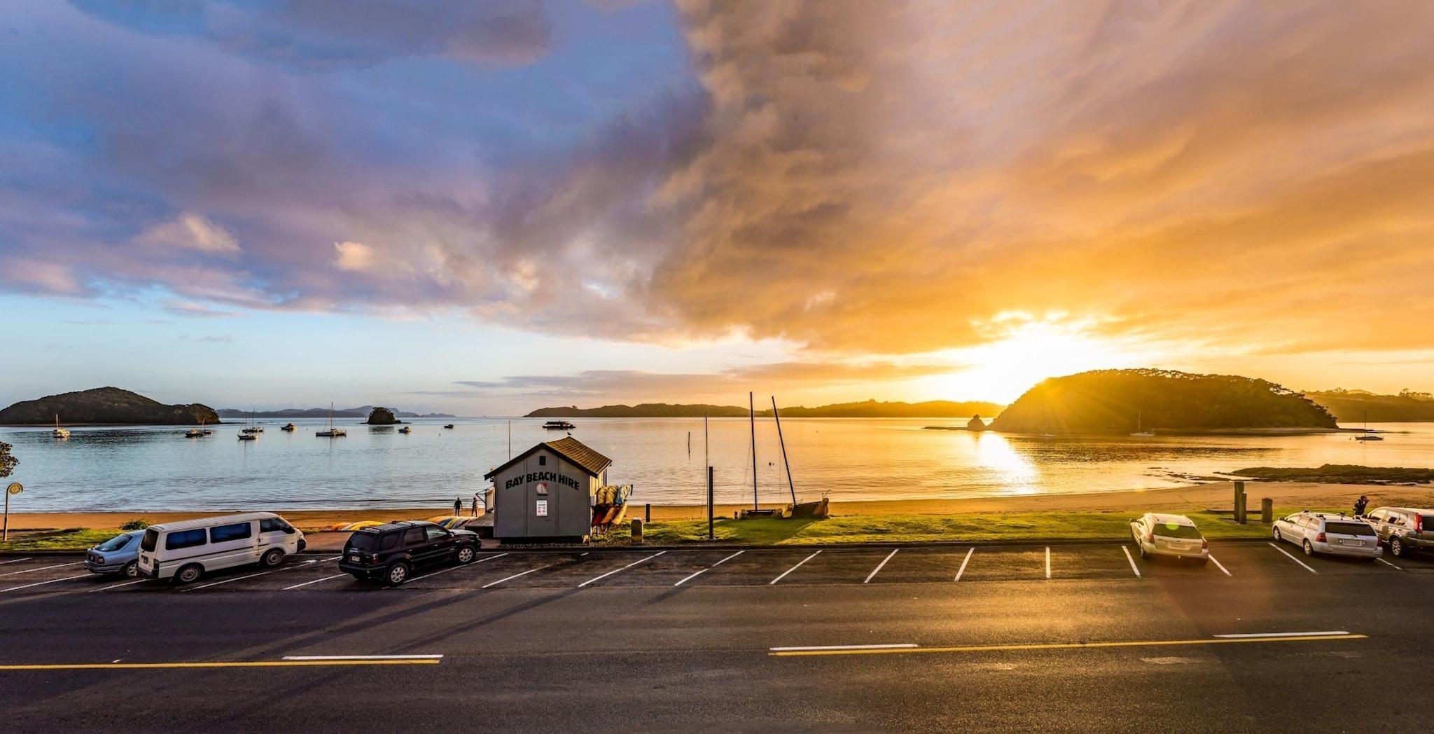 Vista Exterior Edgewater Palms Apartments