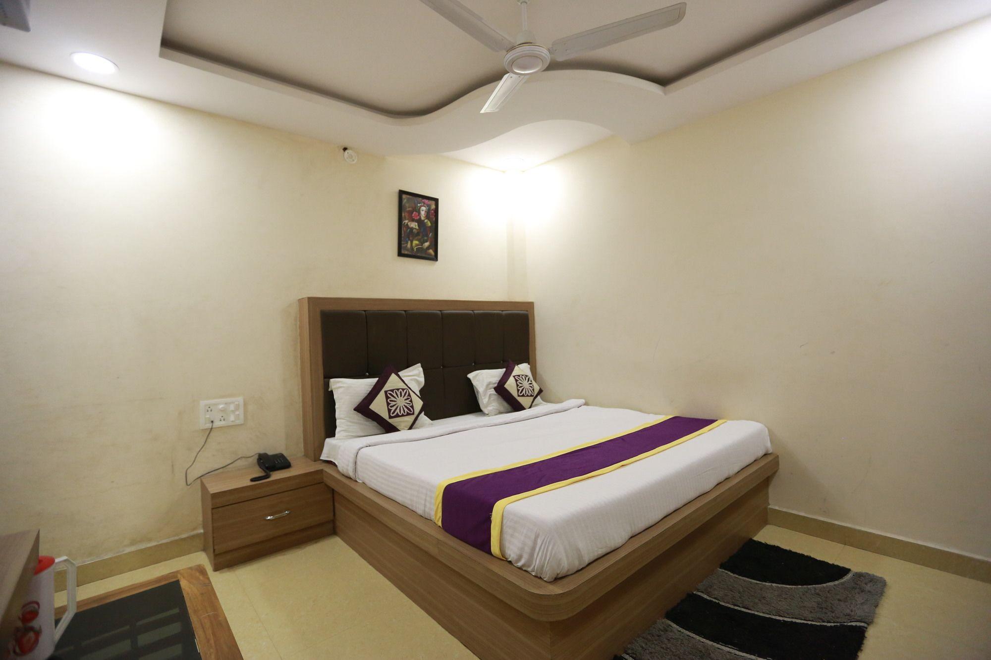 Varios OYO 8883 Hotel Comfort Zone