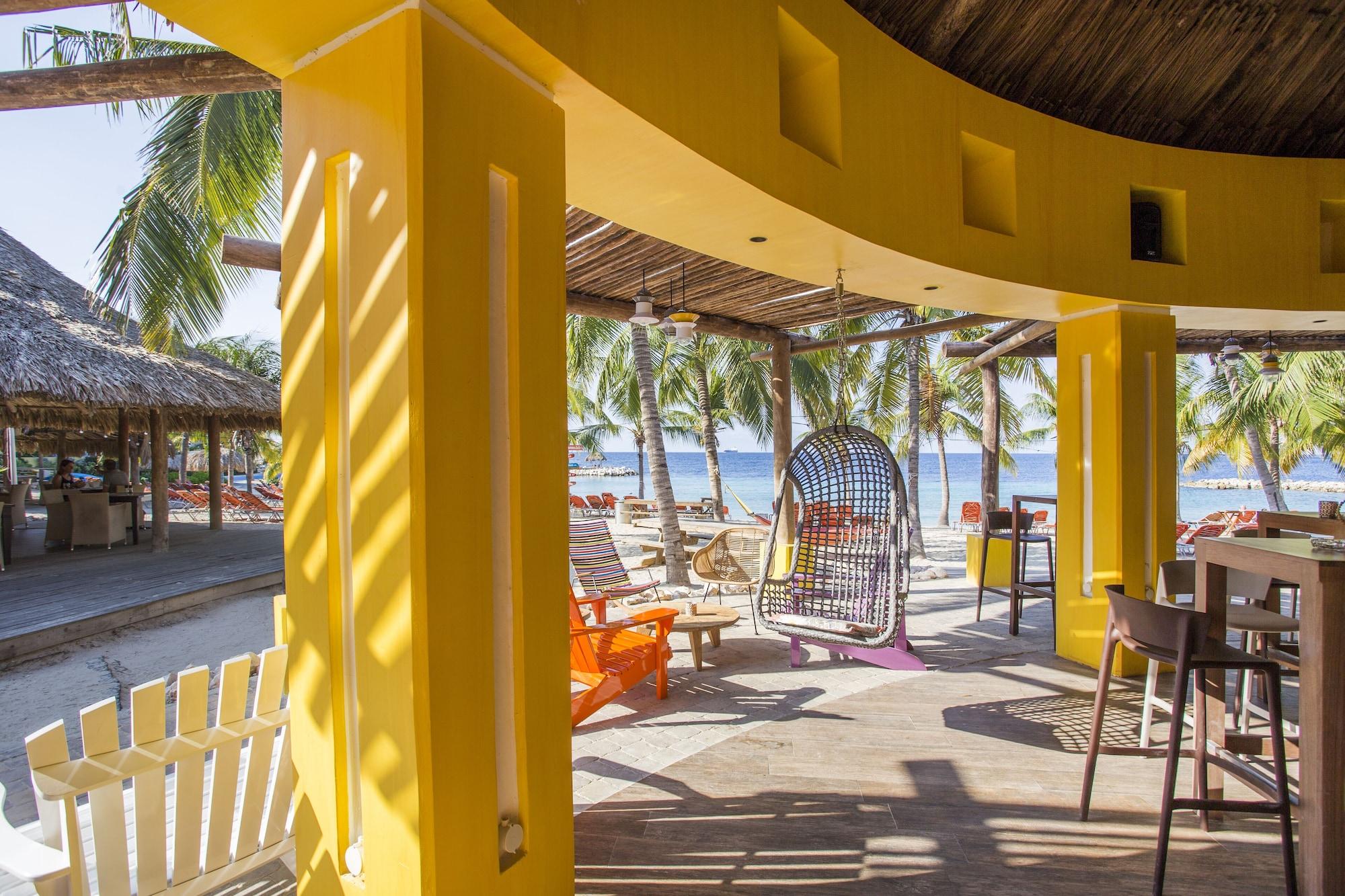 Bar/Salón Blue Bay Beach Apartments
