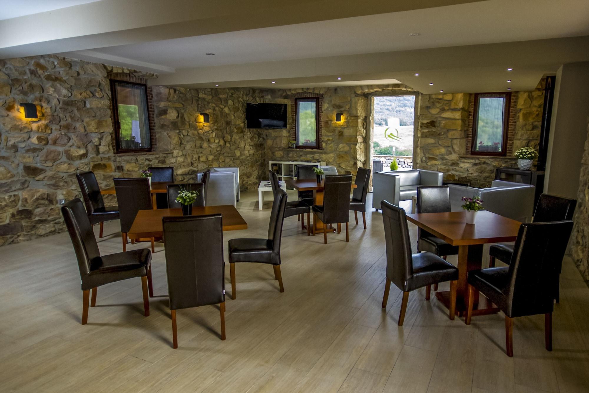 Restaurant Apartamentos Baolafuente