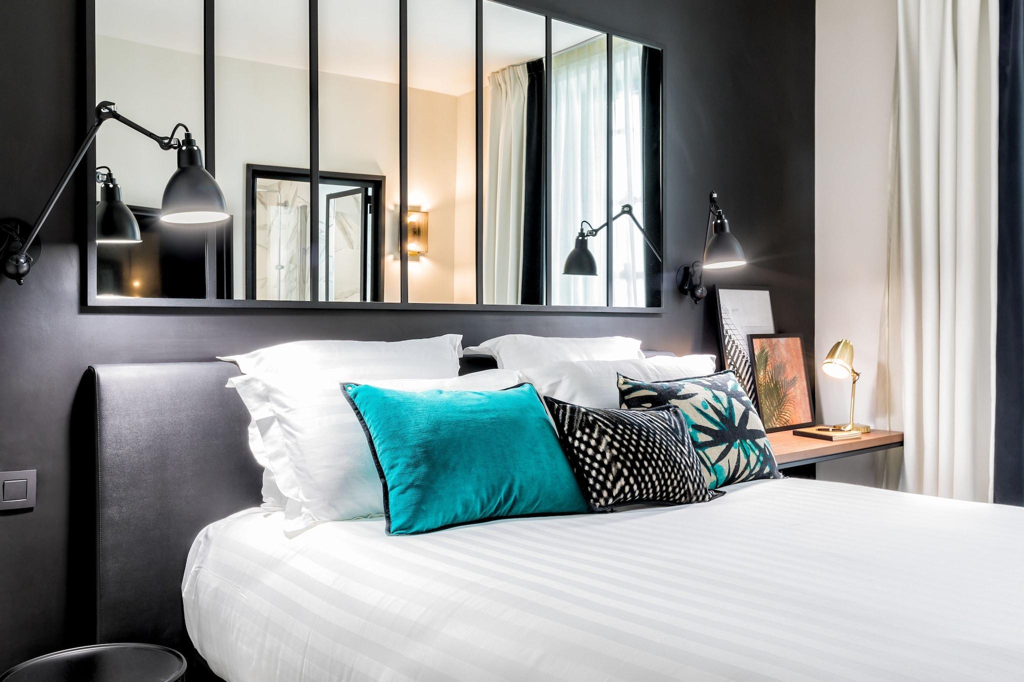Vista Exterior Laz' Hotel Spa Urbain Paris