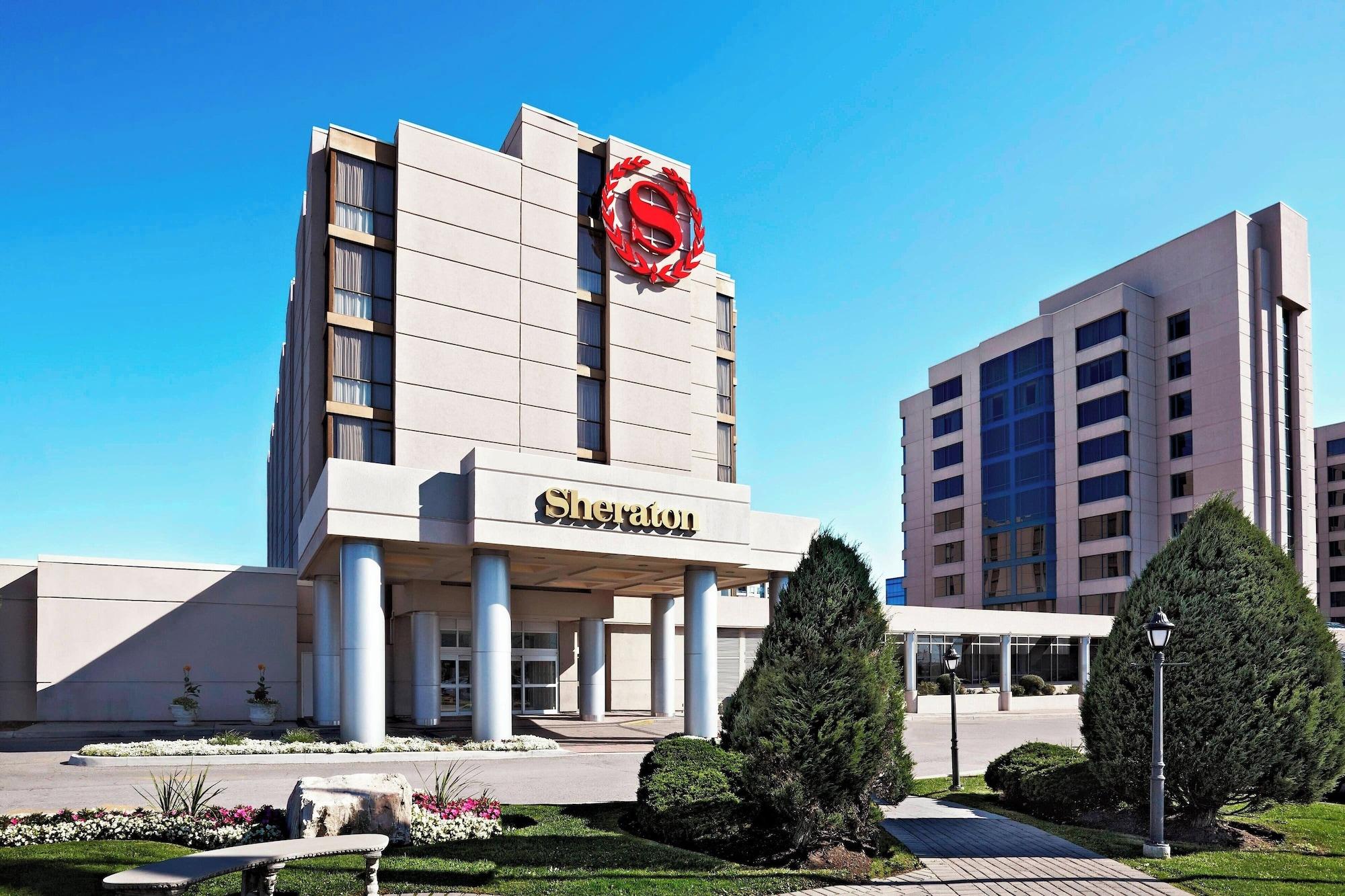 Vista Exterior Sheraton Parkway Toronto North Hotel & Suites