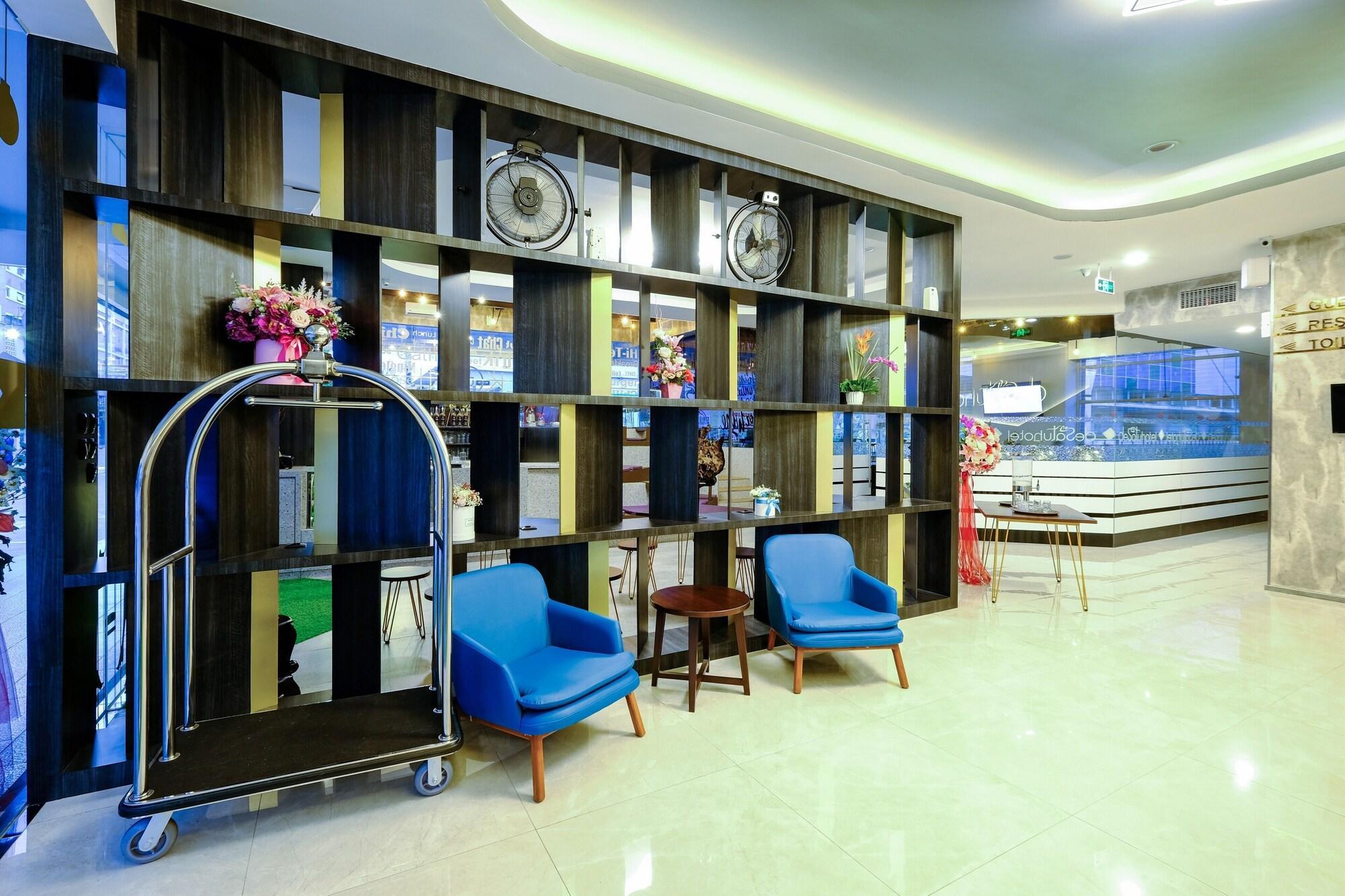 Vista Lobby deSatu Hotel