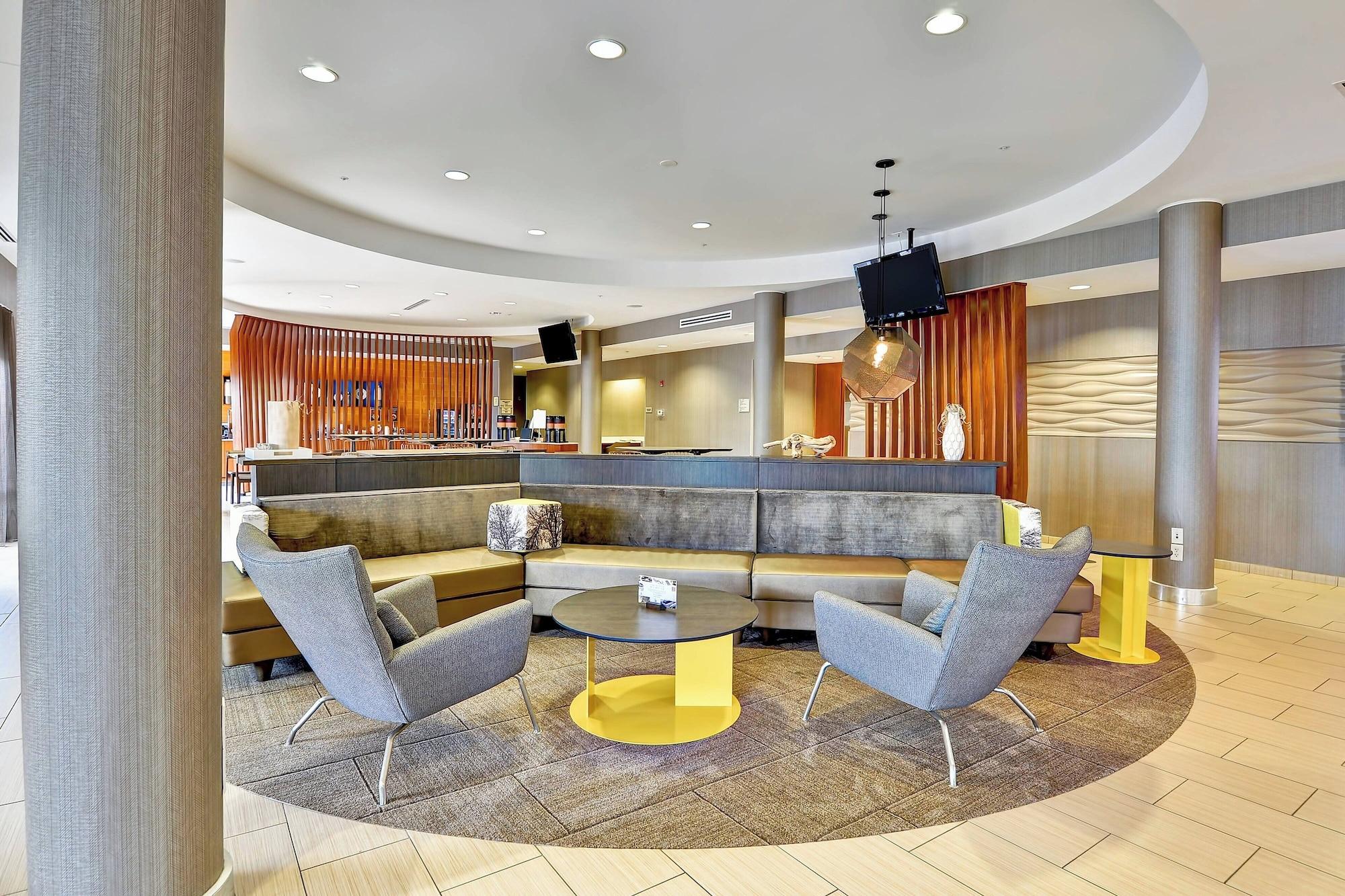 Vista Lobby SpringHill Suites By Marriott Columbia Fort Meade Area