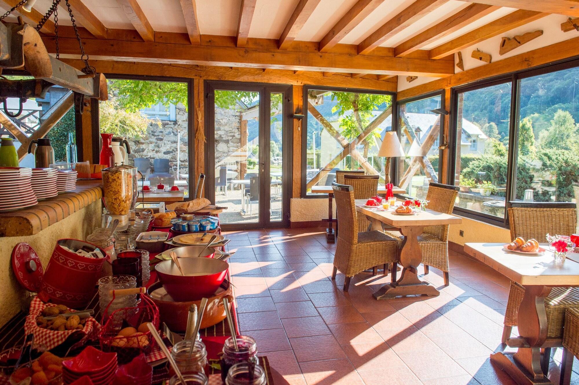 Vista Lobby Hôtel Domaine De Ramonjuan