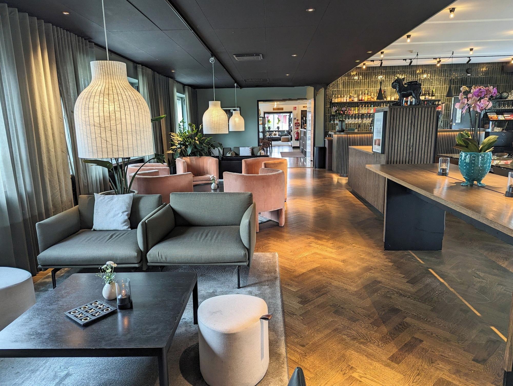 Bar/Salón Hotell Kristina