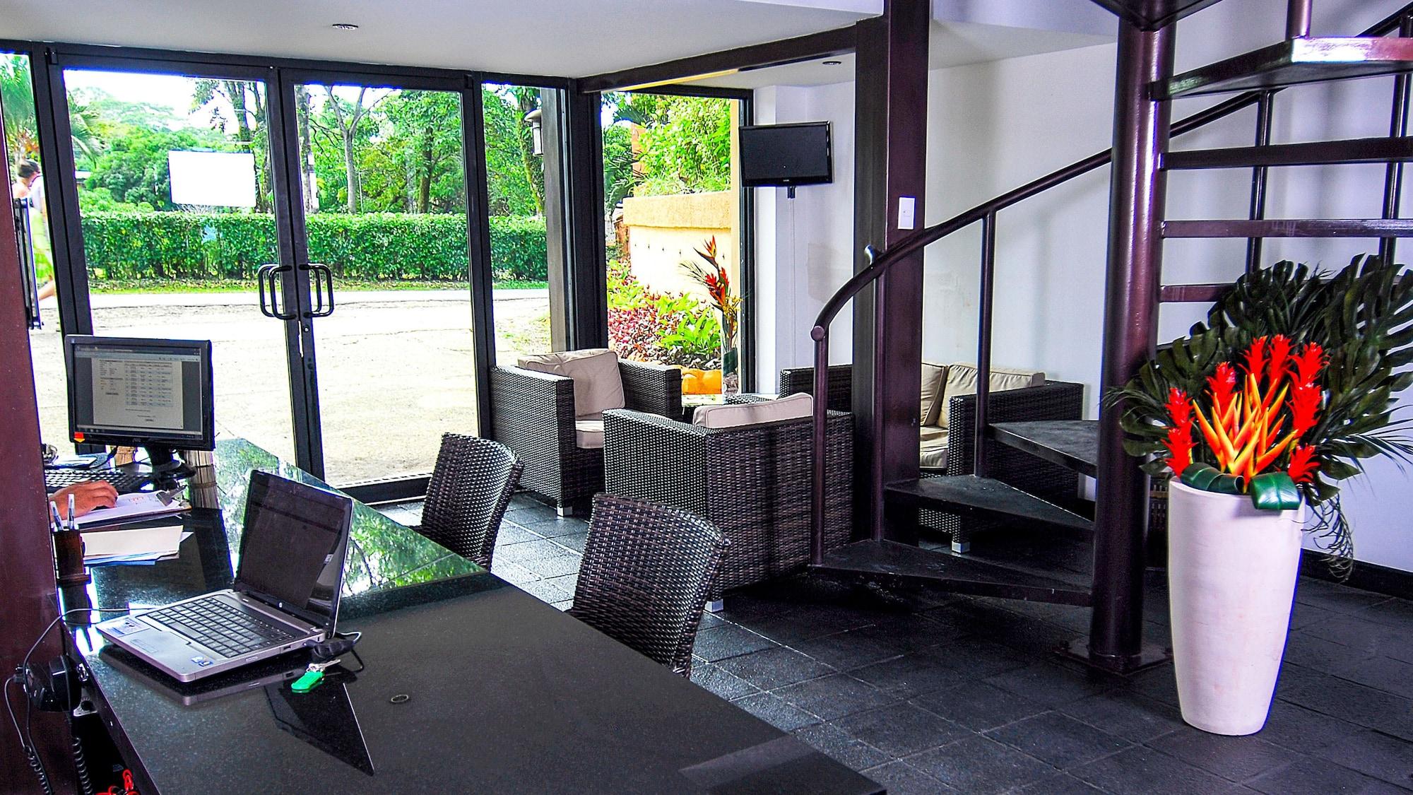Vista Lobby Tulemar Resort