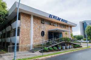 Hospedagens - Hotel El Pilar by Bsb Inn