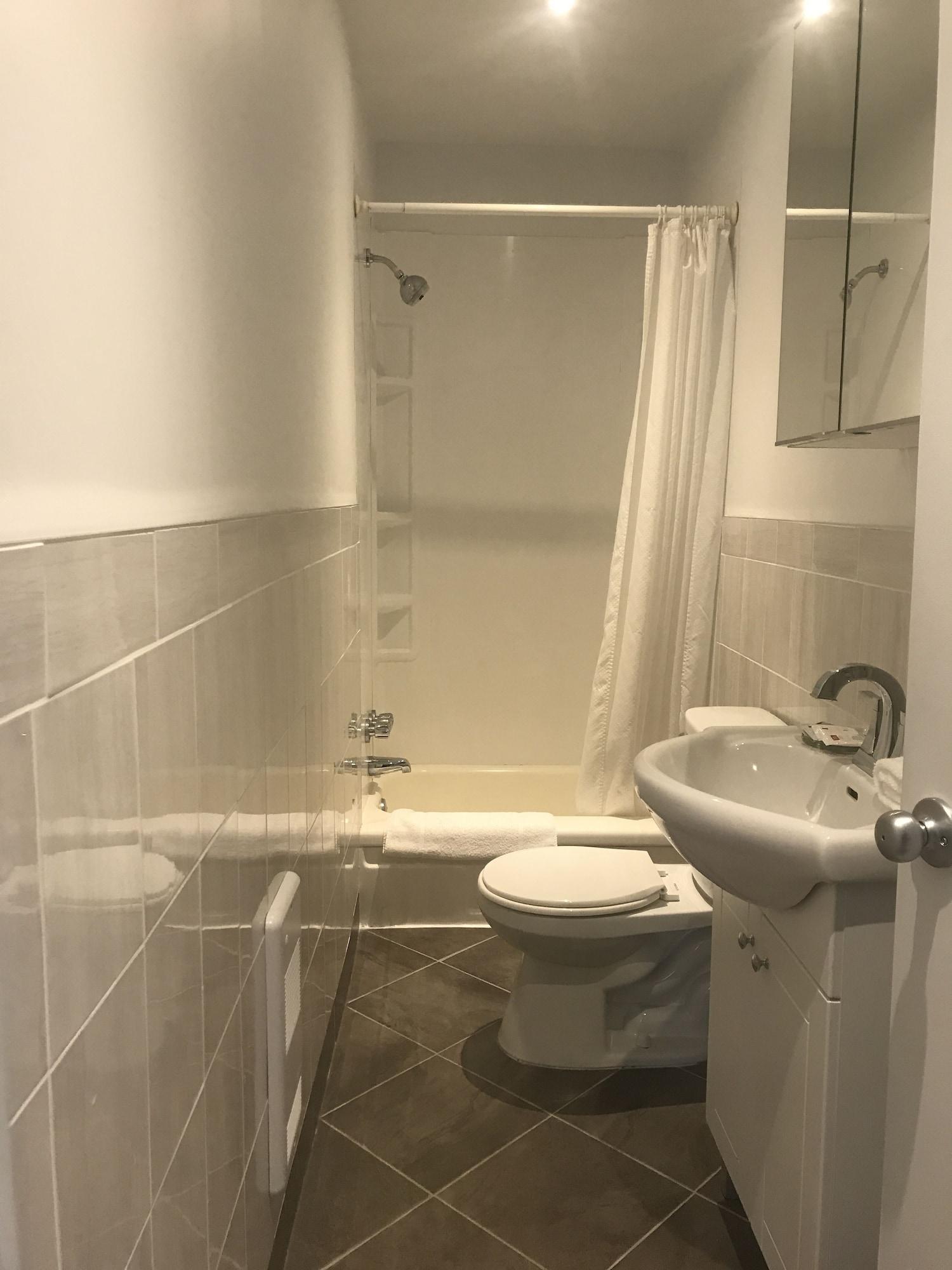 Equipamiento de Habitación Auberge Saint-Louis