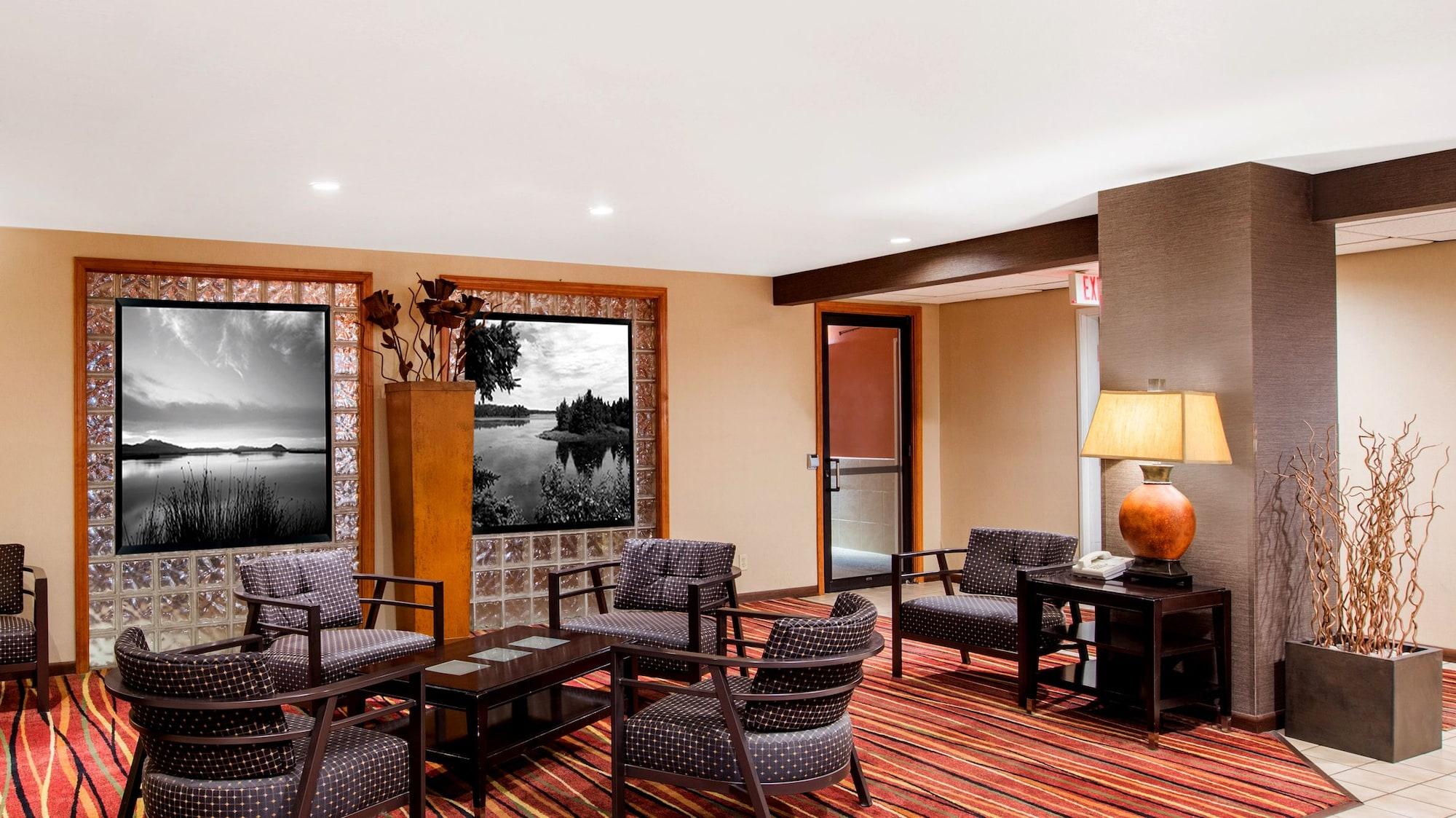 Vista Lobby Super 8 by Wyndham Brookings