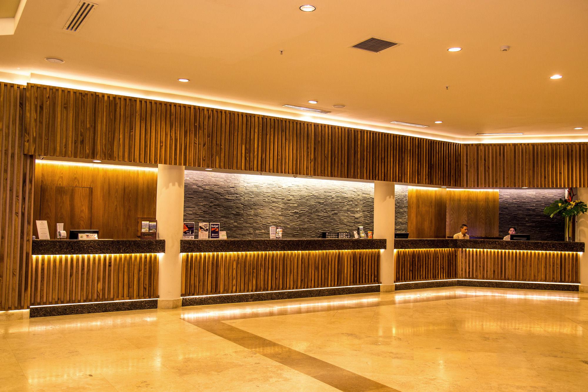 Vista Lobby Dreams Playa Bonita Panama