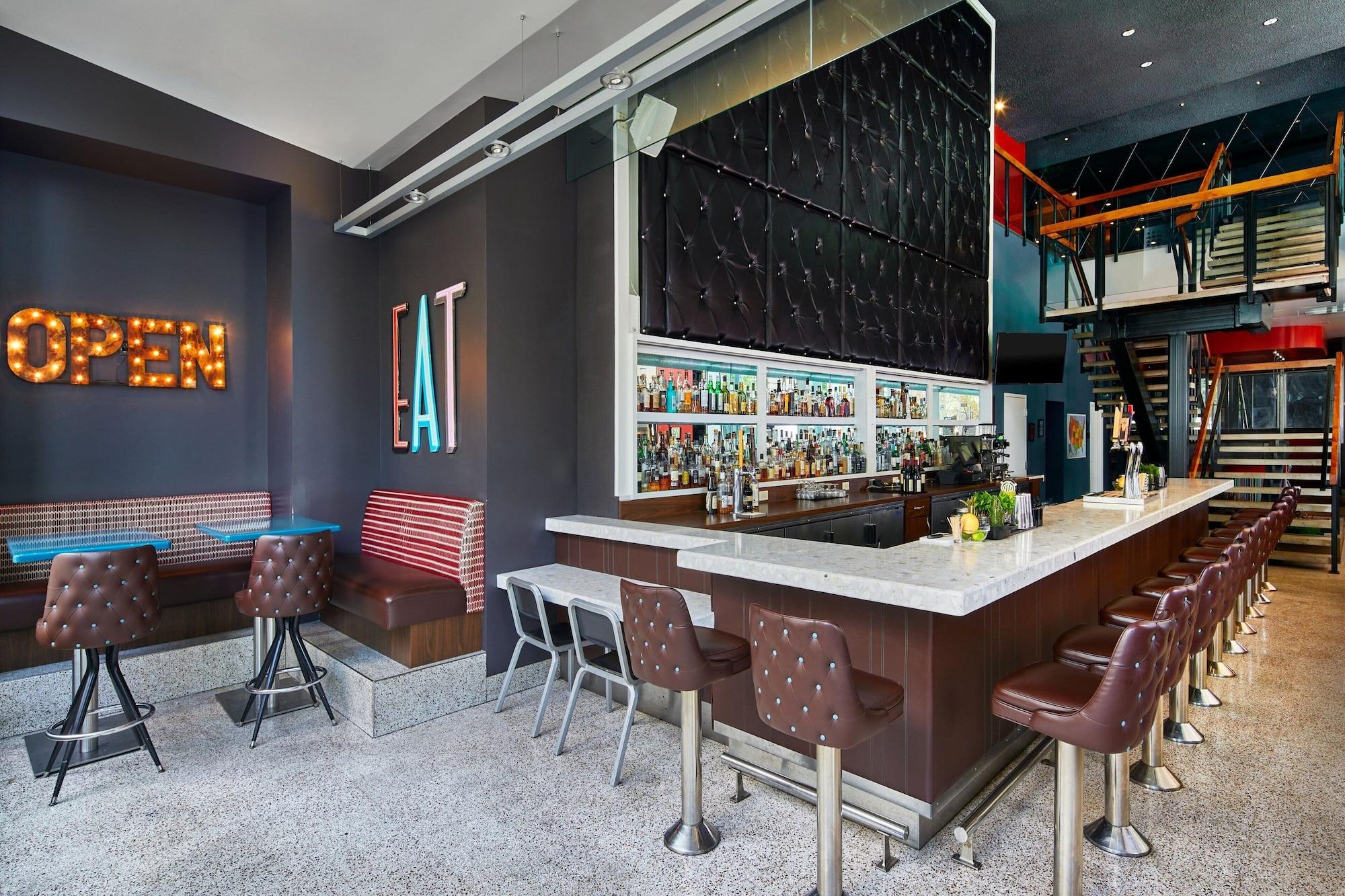 Bar/Salón Courtyard by Marriott Portland City Center