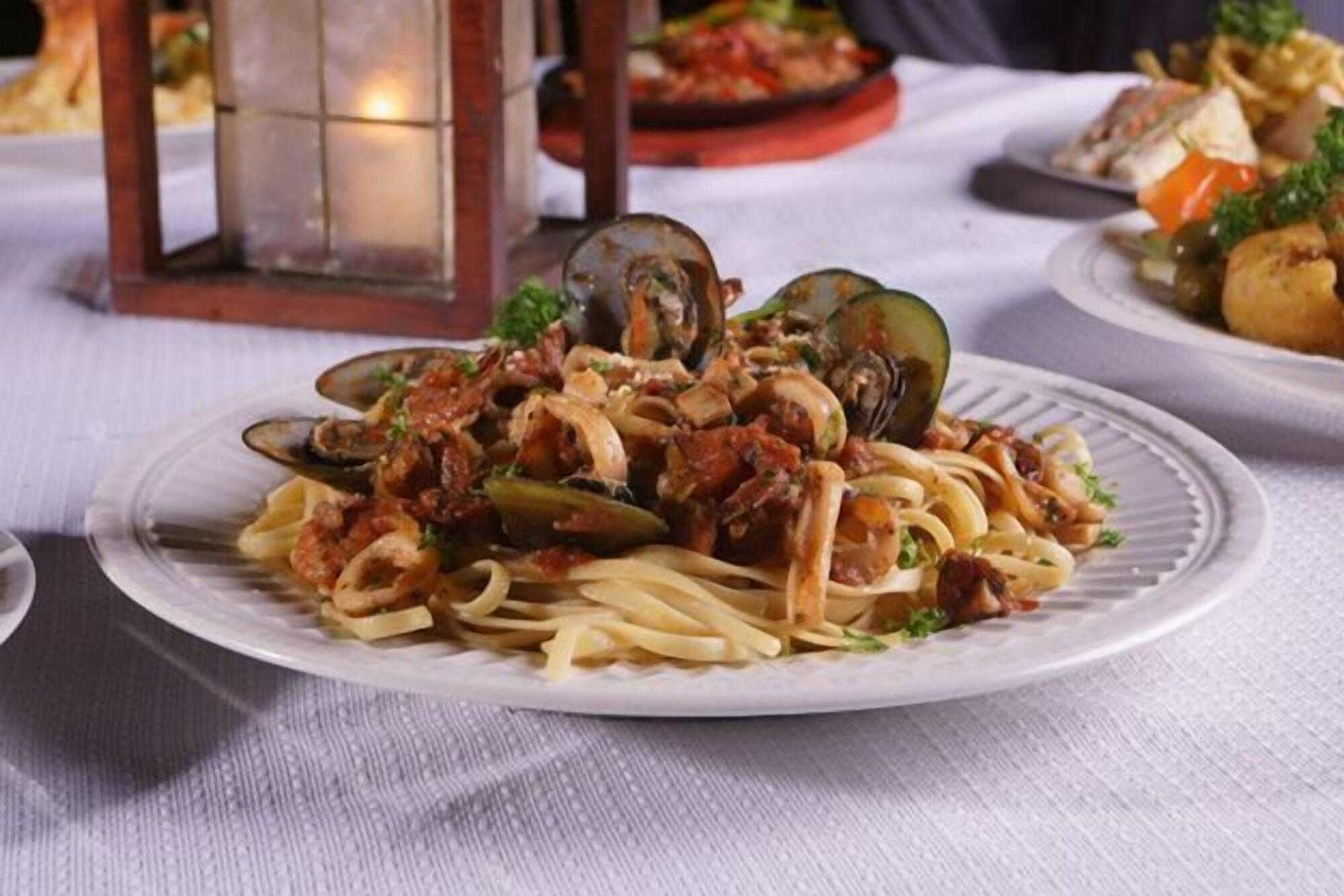 Restaurant Pandan Beach Resort