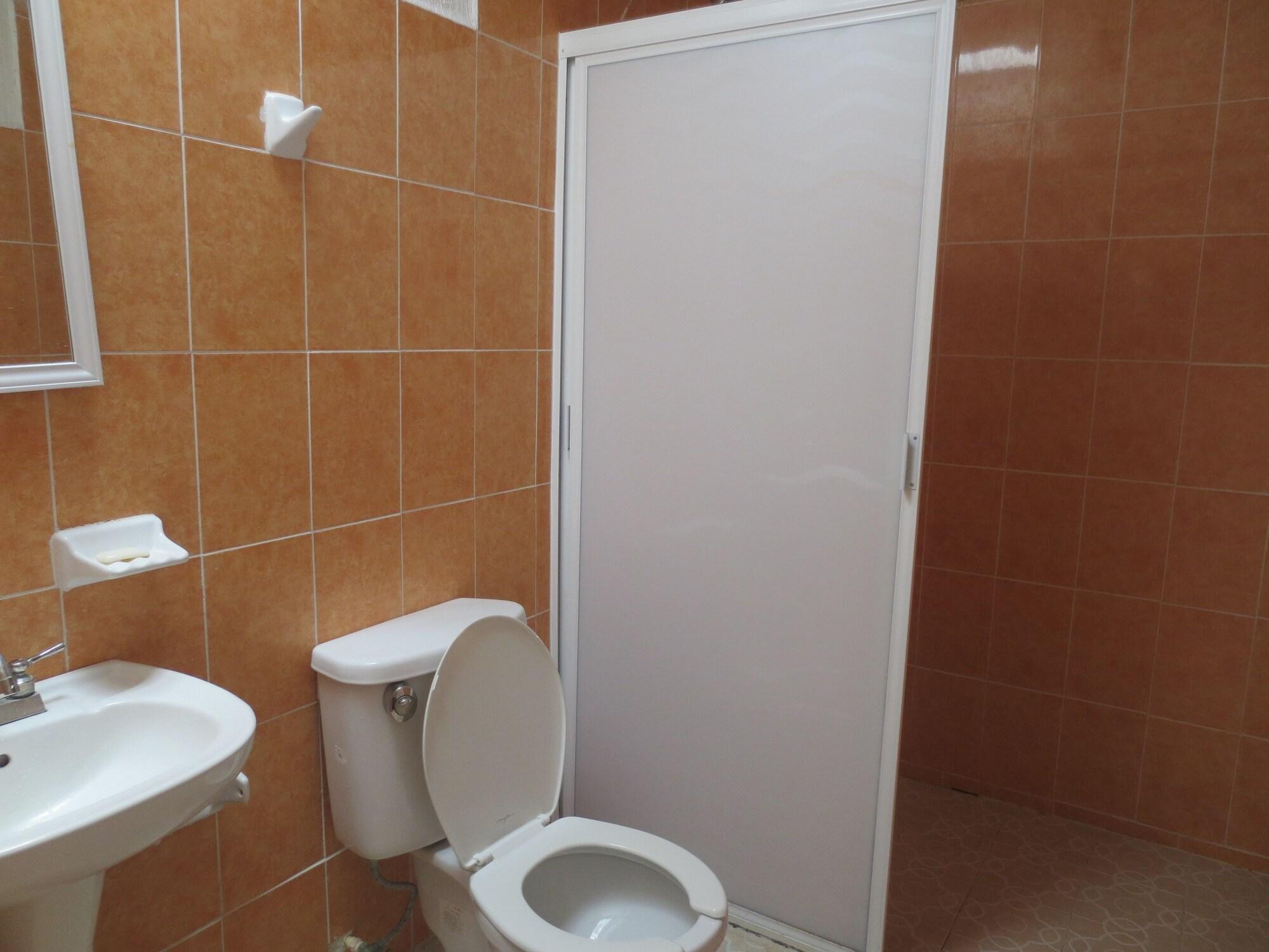 Equipamiento de Habitación Hotel Arboledas