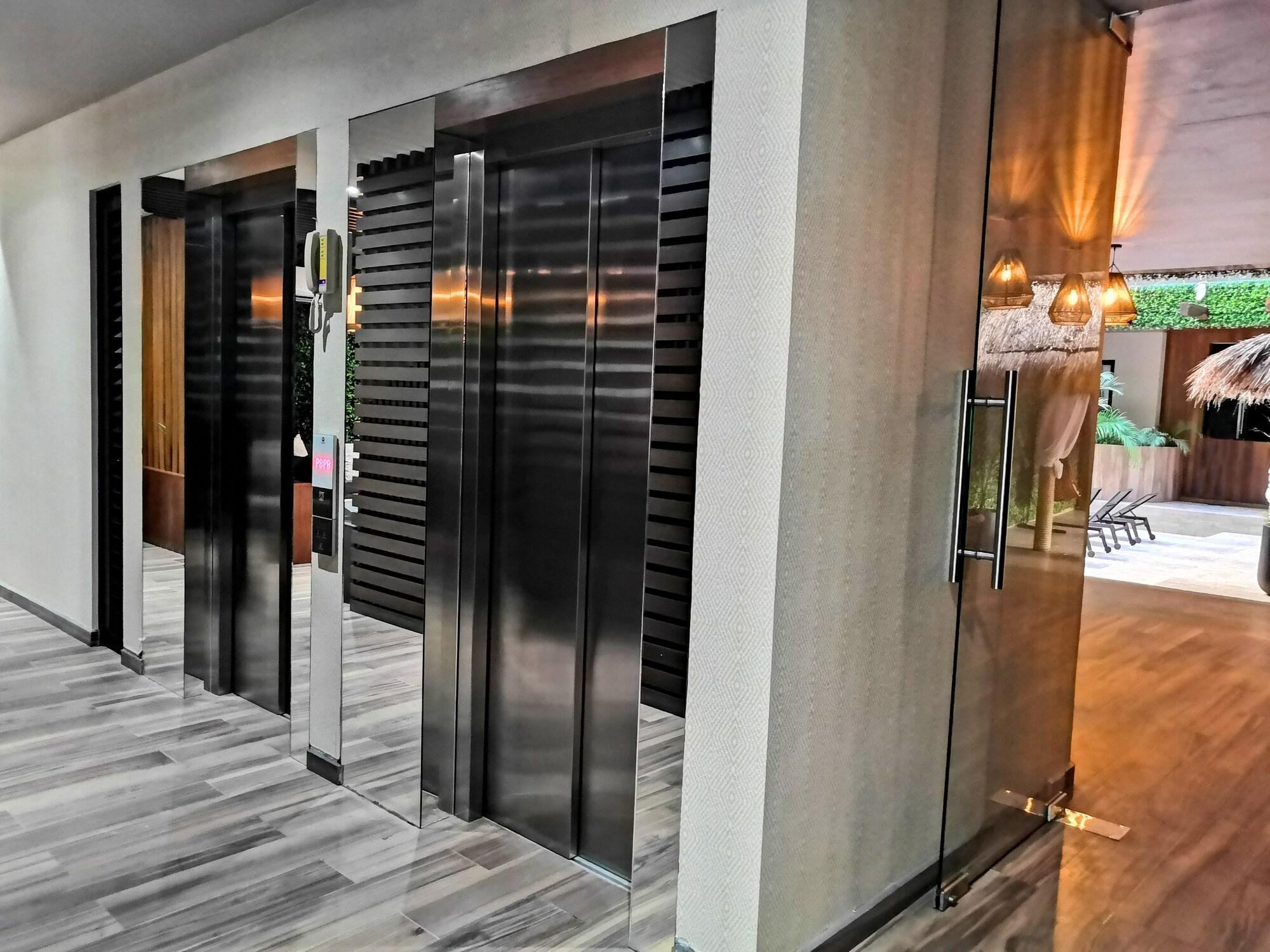 Vista Lobby Menesse Tulum By Spot Rentals