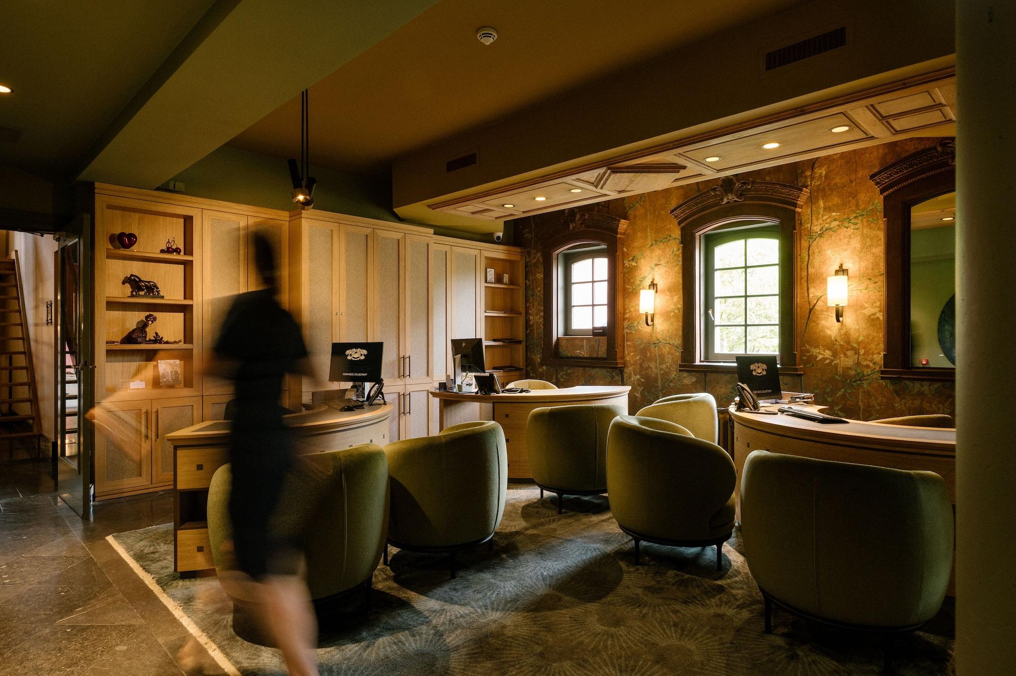 Vista Lobby Chateau St Gerlach