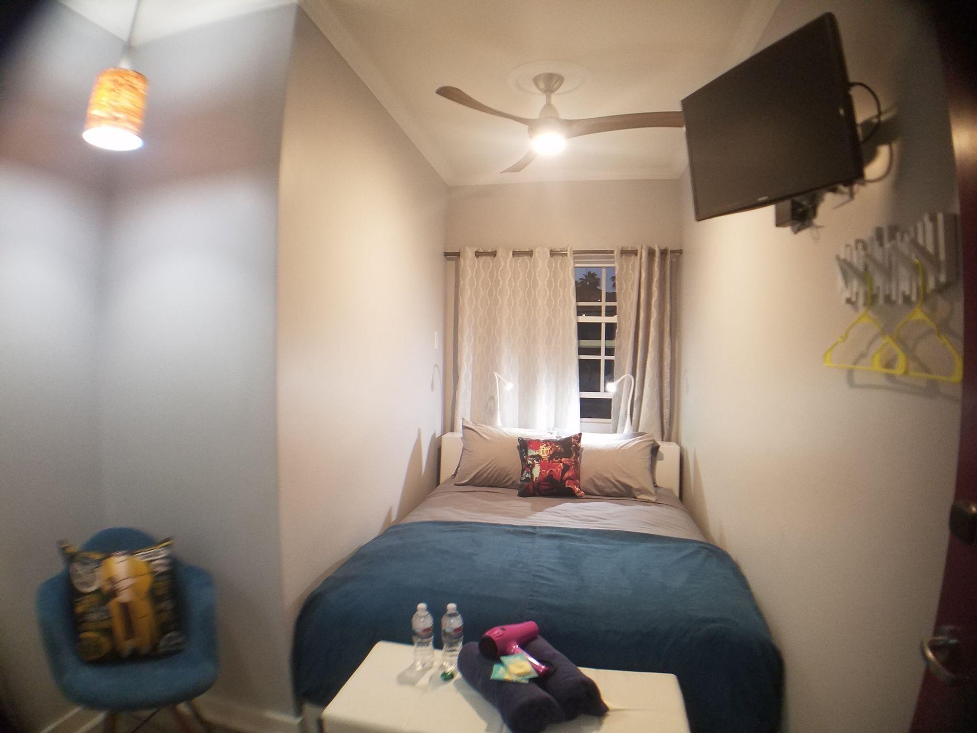 Varios USA Hostels Hollywood