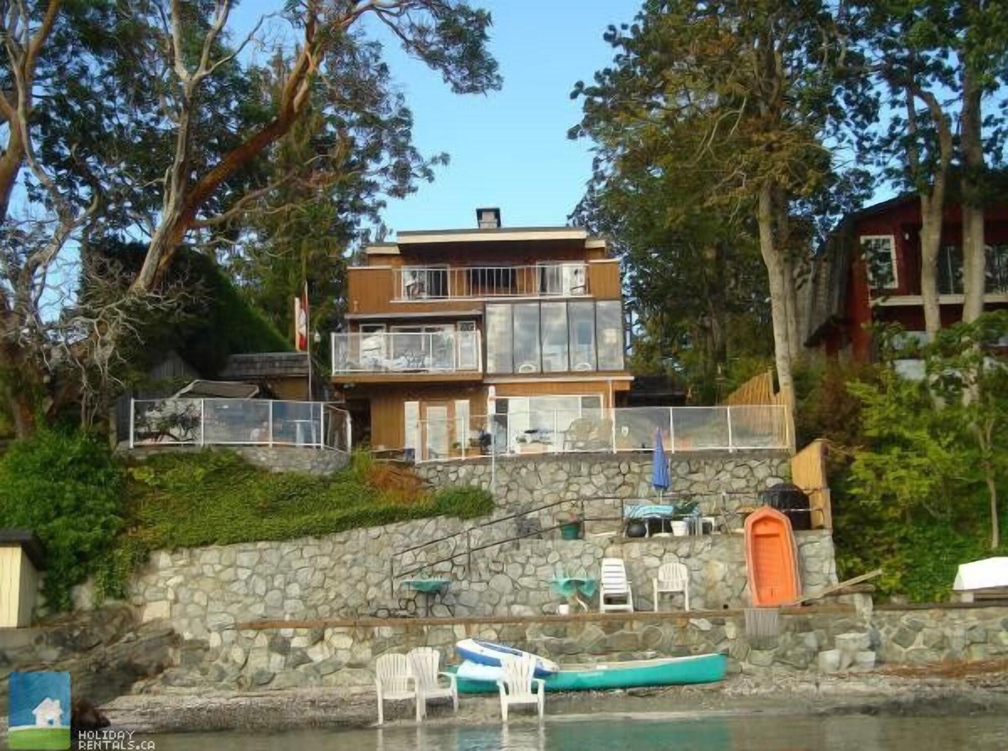 Vista Exterior Inlet Beach House B&B