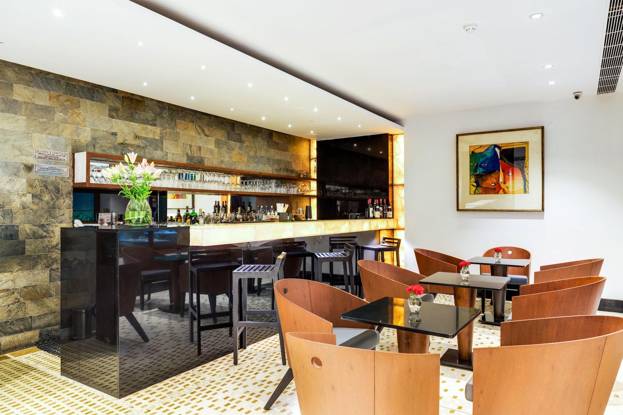 Bar/Salón The Manor - New Delhi
