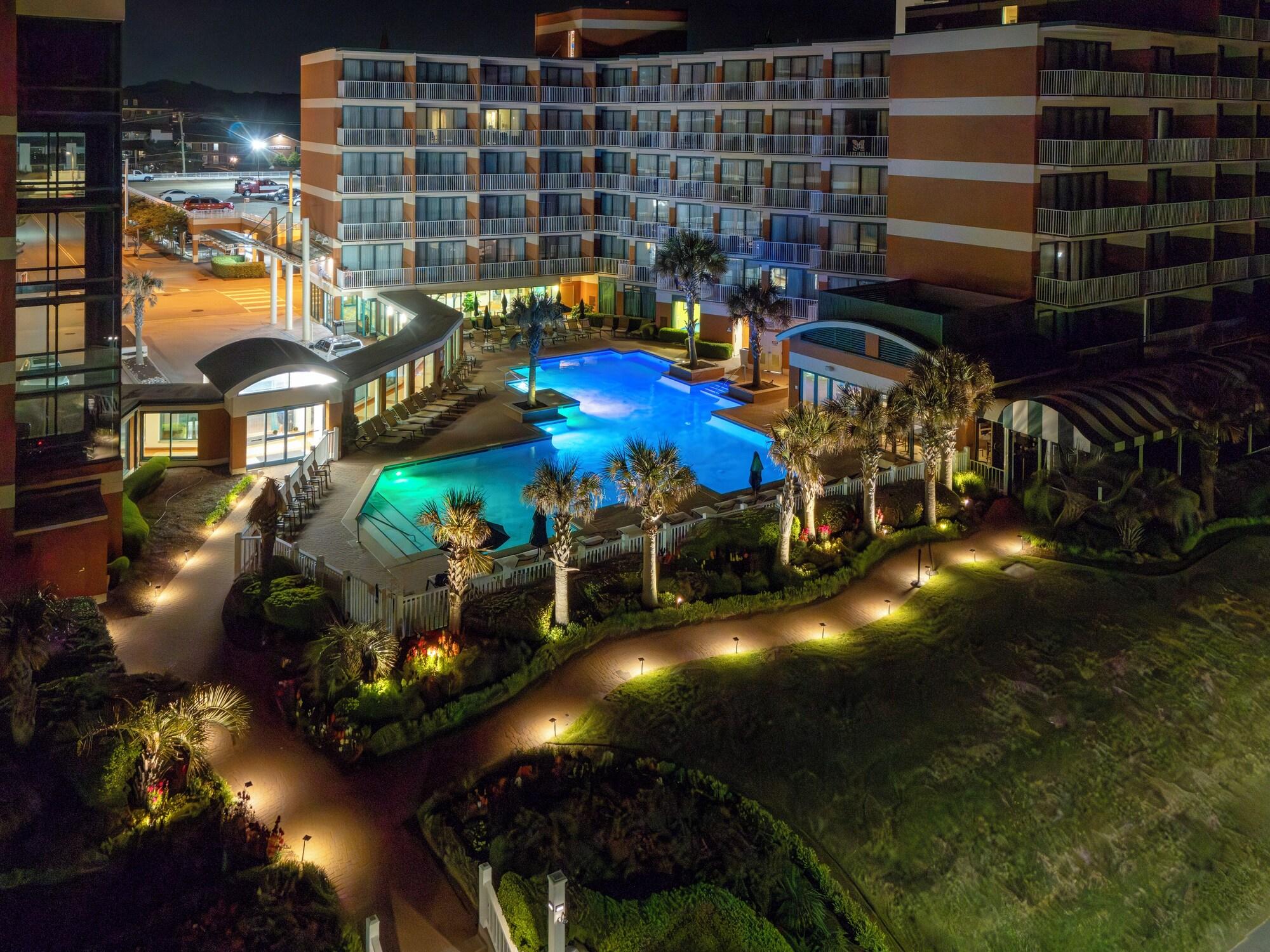 Vista Exterior Holiday Inn & Suites Virginia Beach North Beach by IHG