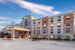 Alojamiento - Holiday Inn Express Hotel & Suites Dallas South - Desoto by IHG