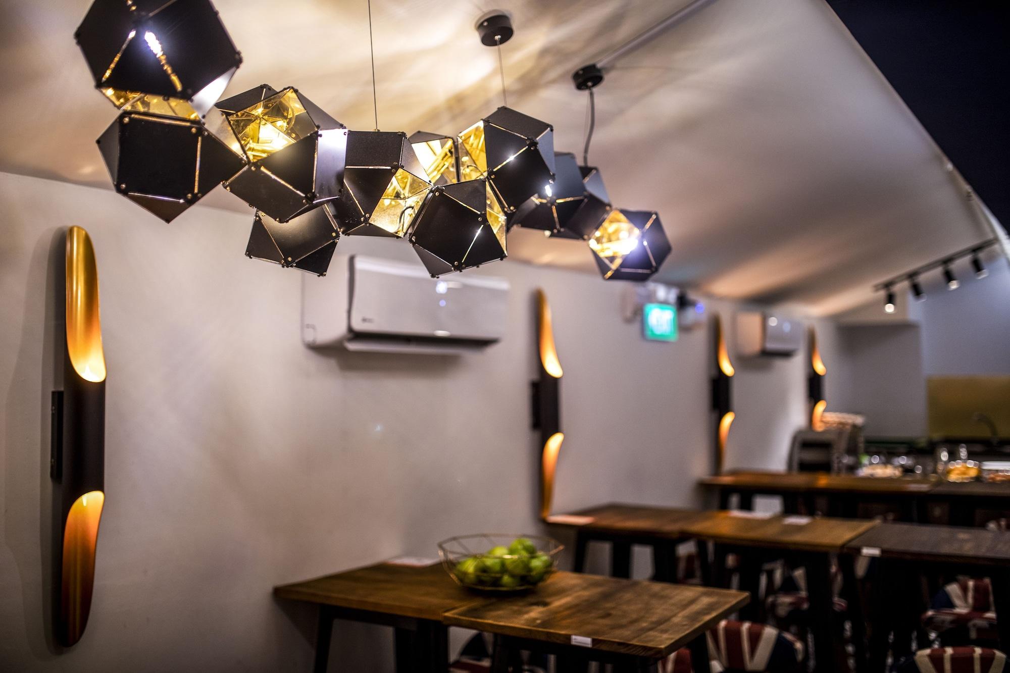 Restaurant CUBE Boutique Capsule Hotel @ Kampong Glam