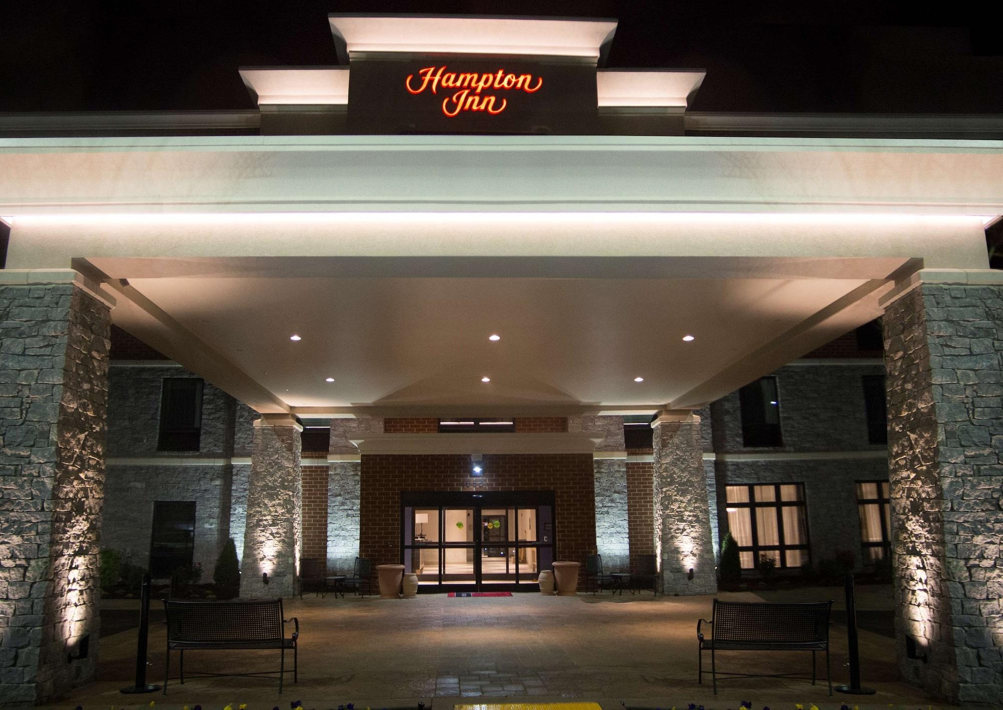Vista Exterior Hampton Inn Lexington Medical Center